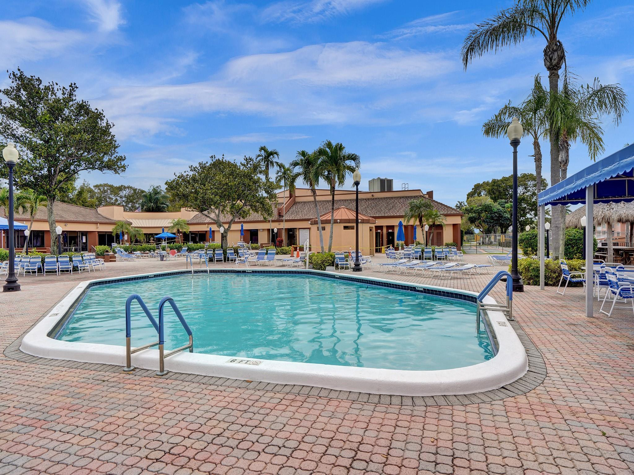 9380 Sunrise Lakes Blvd 312