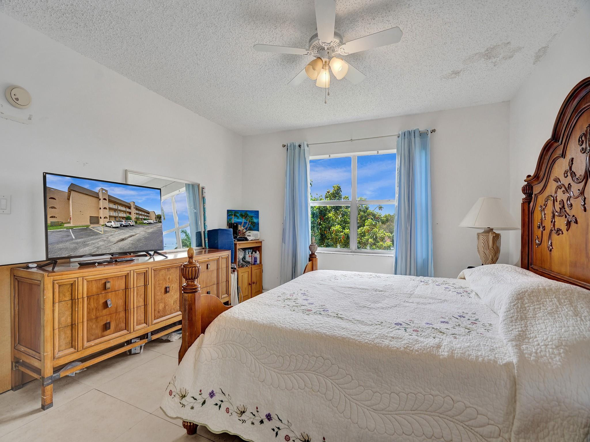 9380 Sunrise Lakes Blvd 312