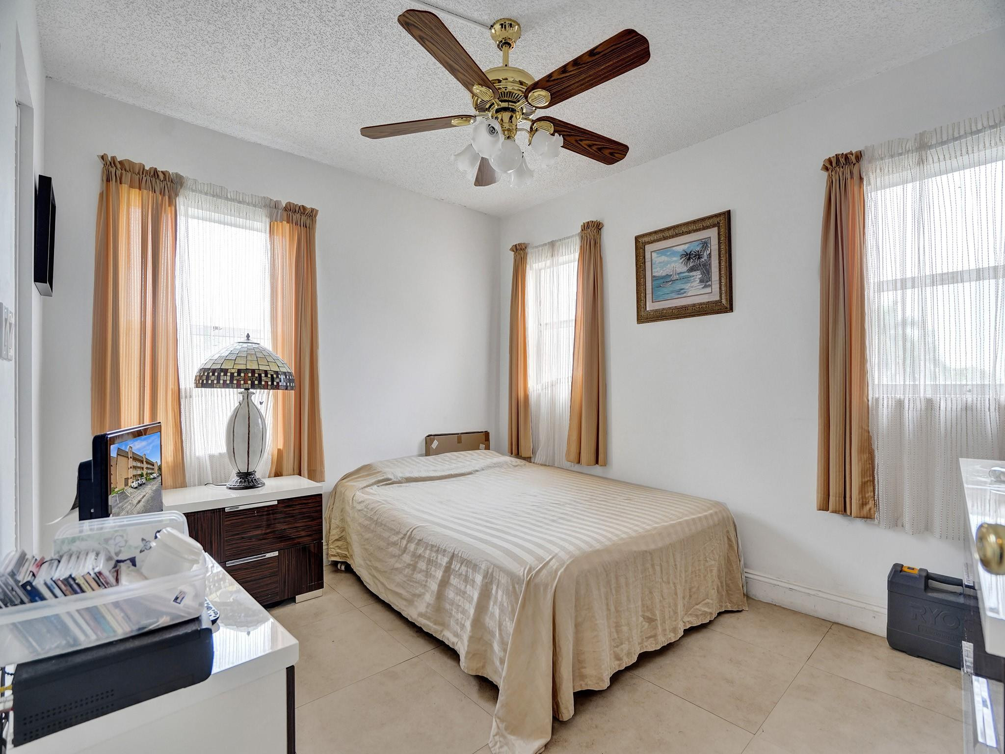 9380 Sunrise Lakes Blvd 312