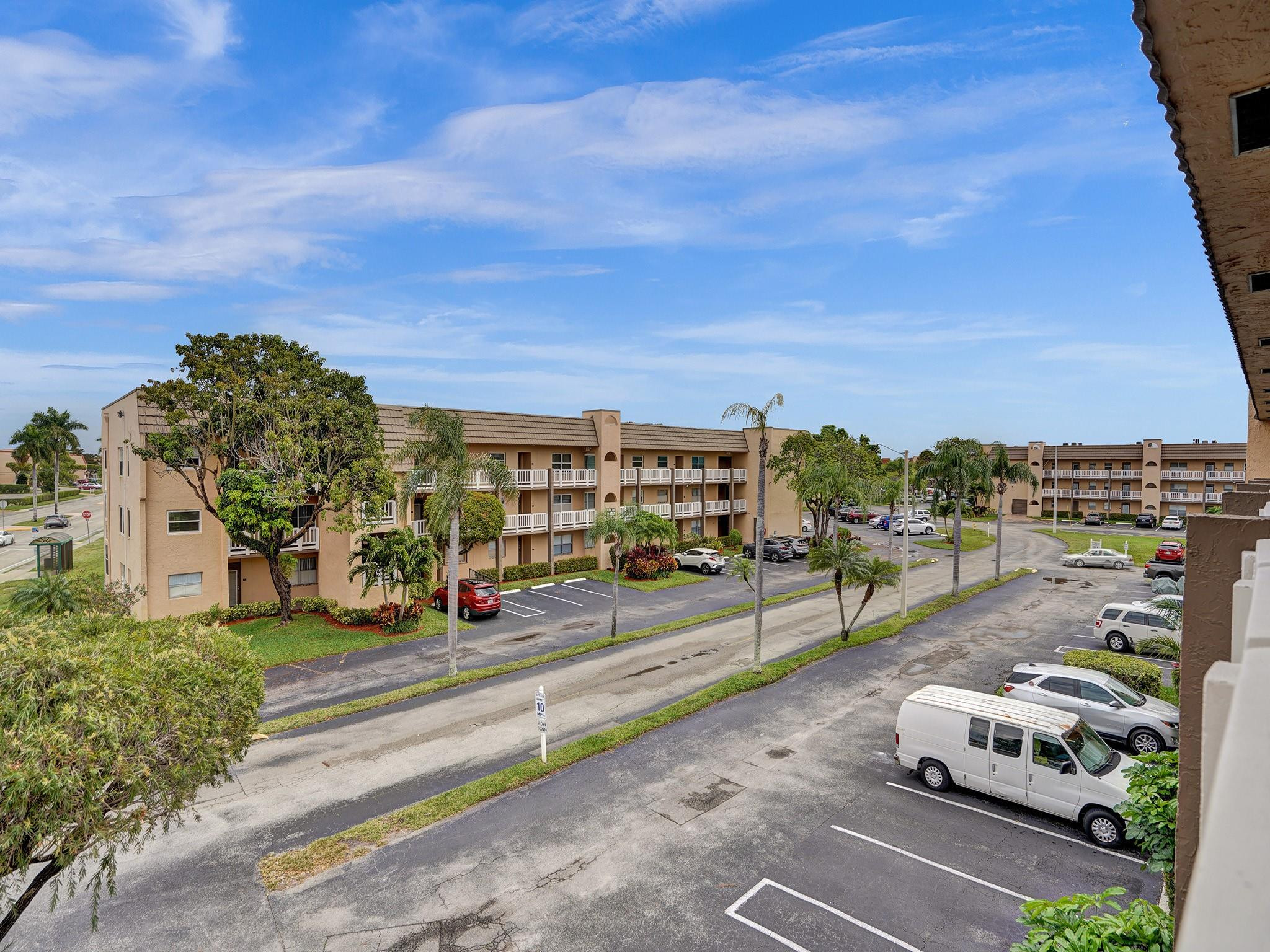 9380 Sunrise Lakes Blvd 312