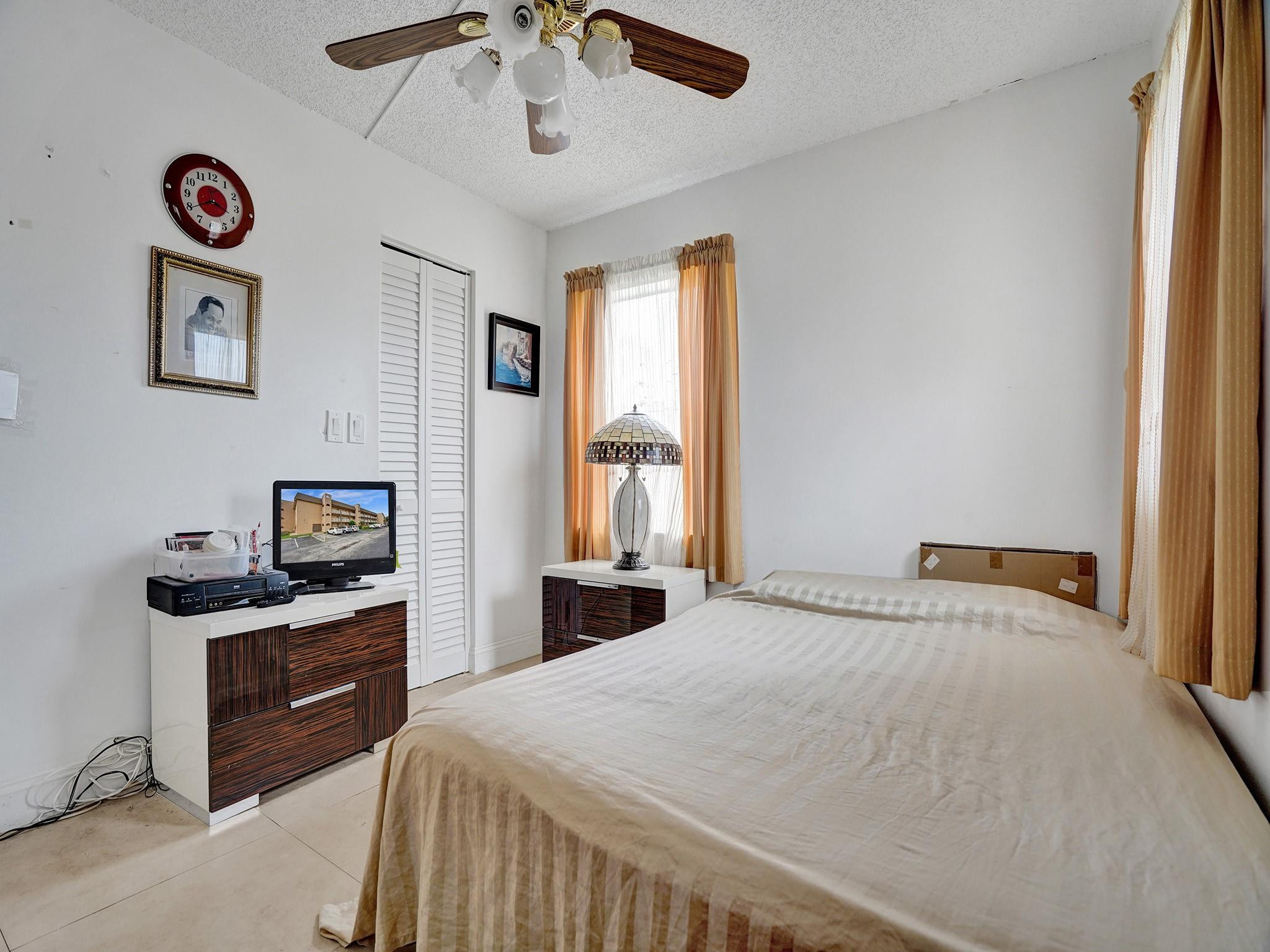 9380 Sunrise Lakes Blvd 312