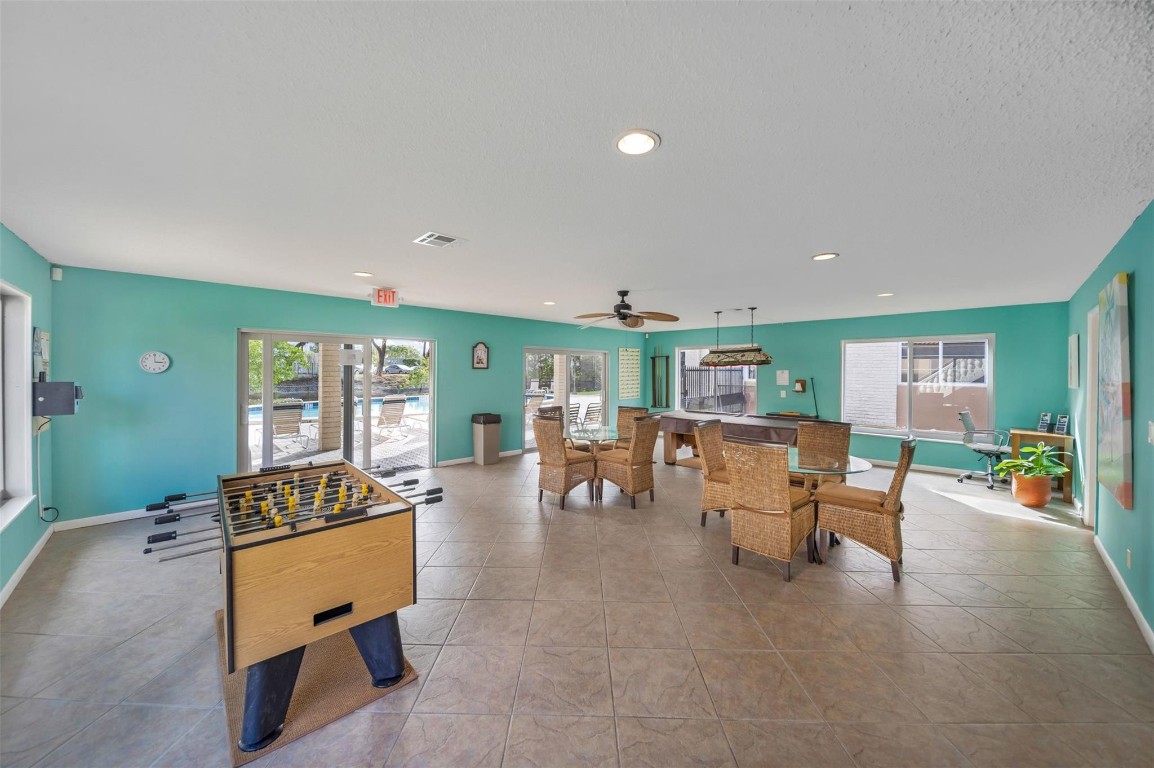 124 NE 19th Court 205B, Wilton Manors Unit: 205B