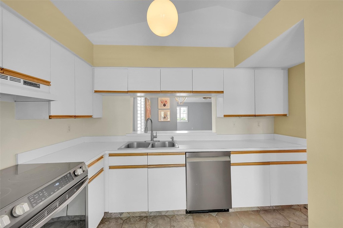 5307 Buckhead Cir 203