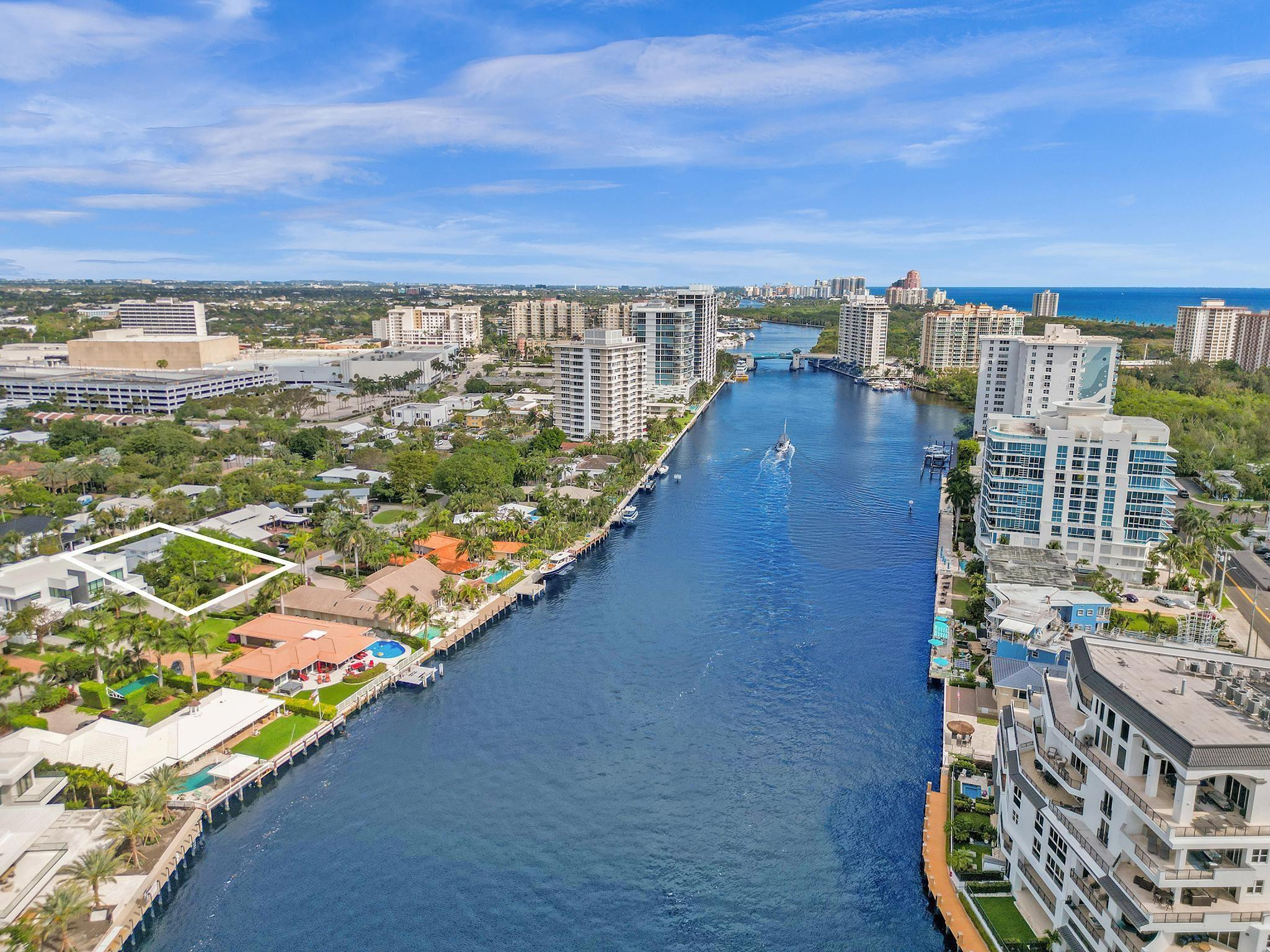 711 INTRACOASTAL DR