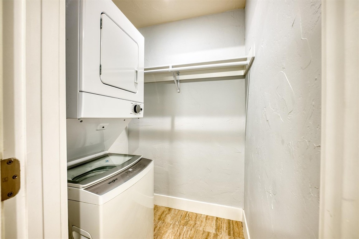 820 N Victoria Park Rd 5