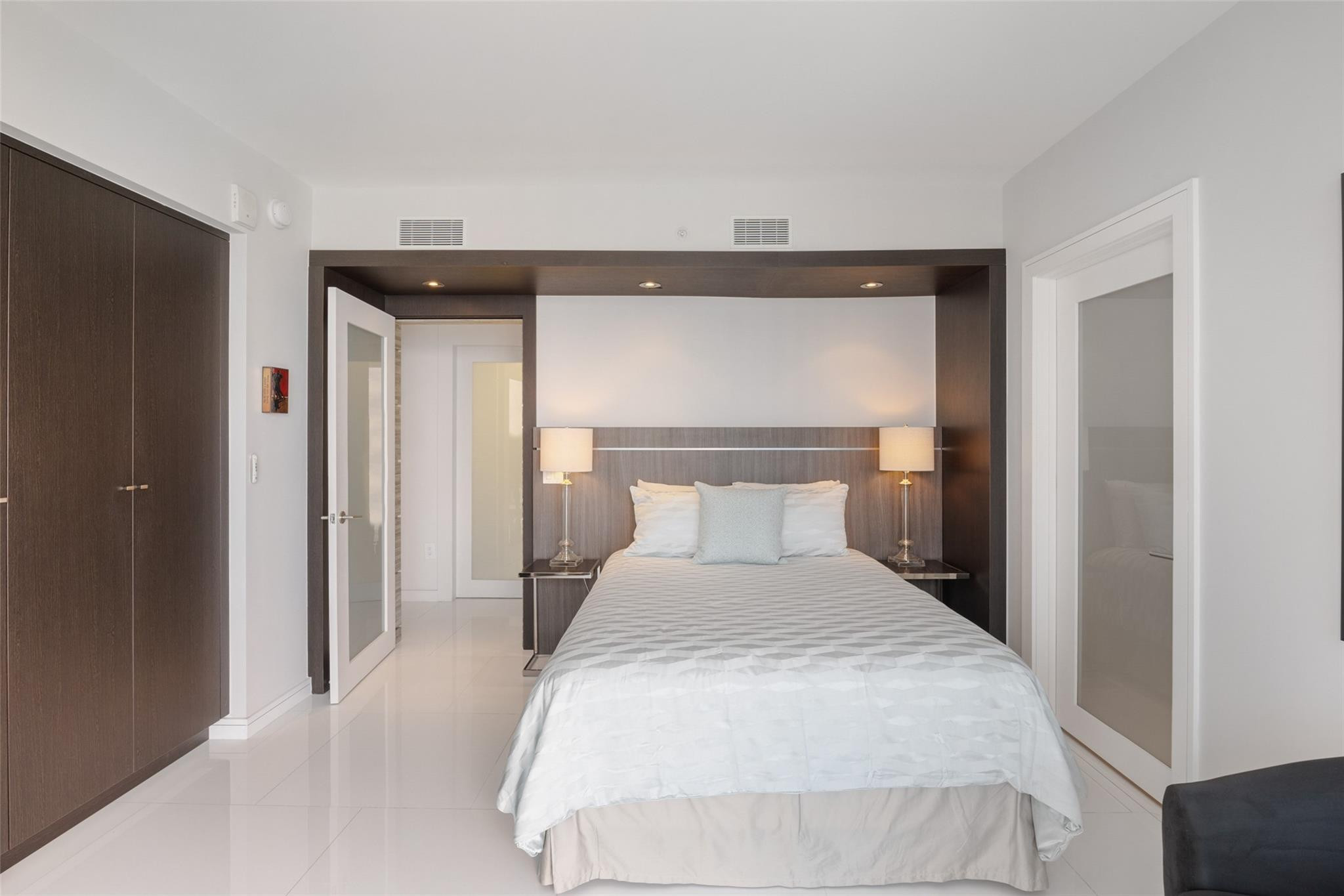 3101 S Ocean Dr 2606