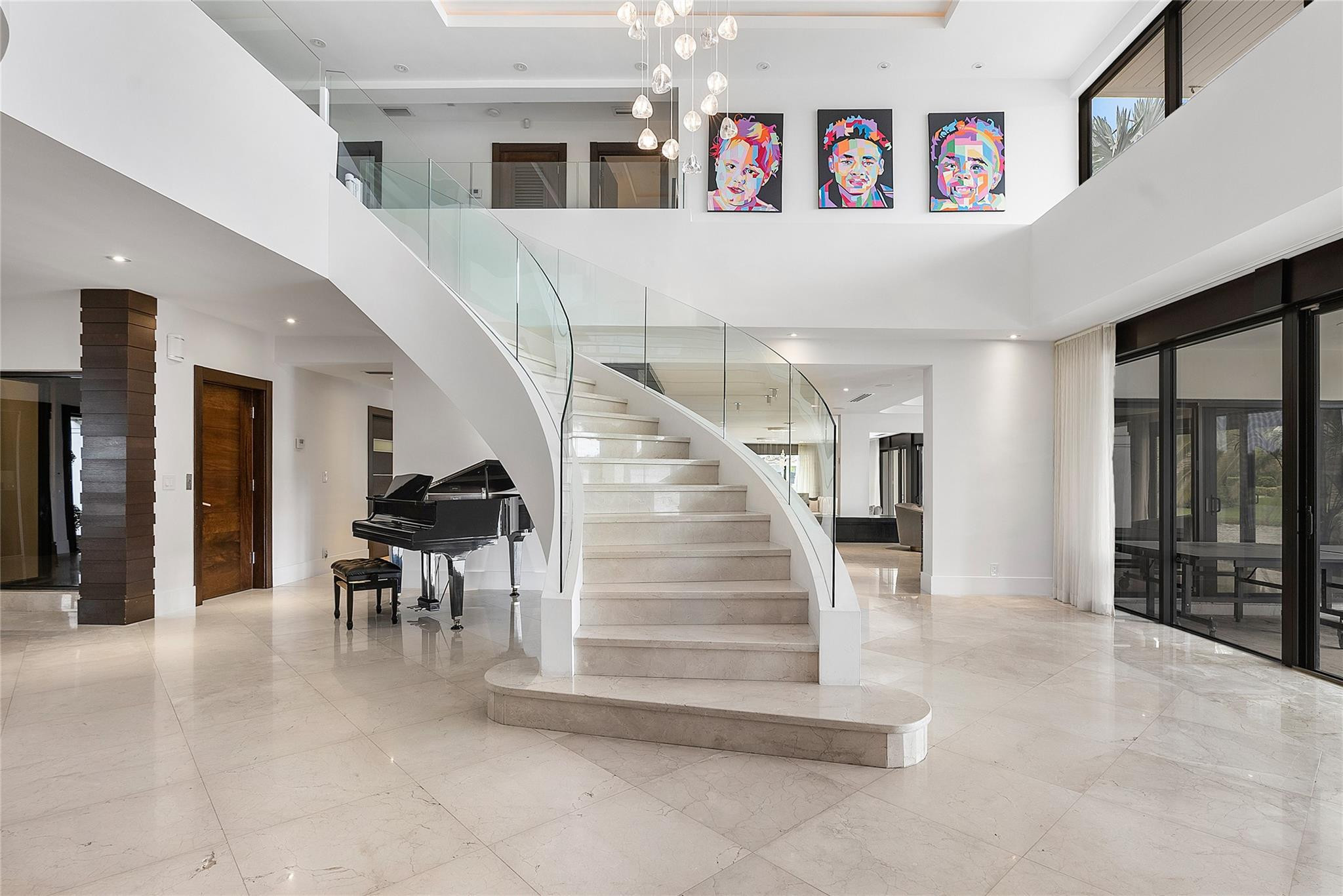 9464 NW 52nd Doral Ln