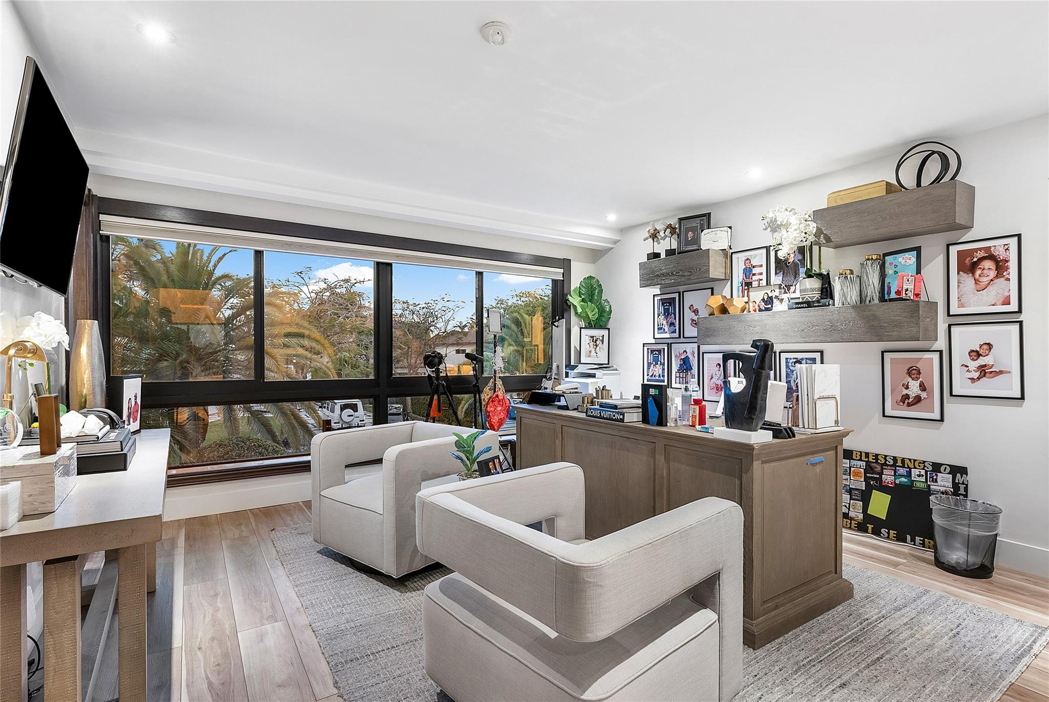 9464 NW 52nd Doral Ln