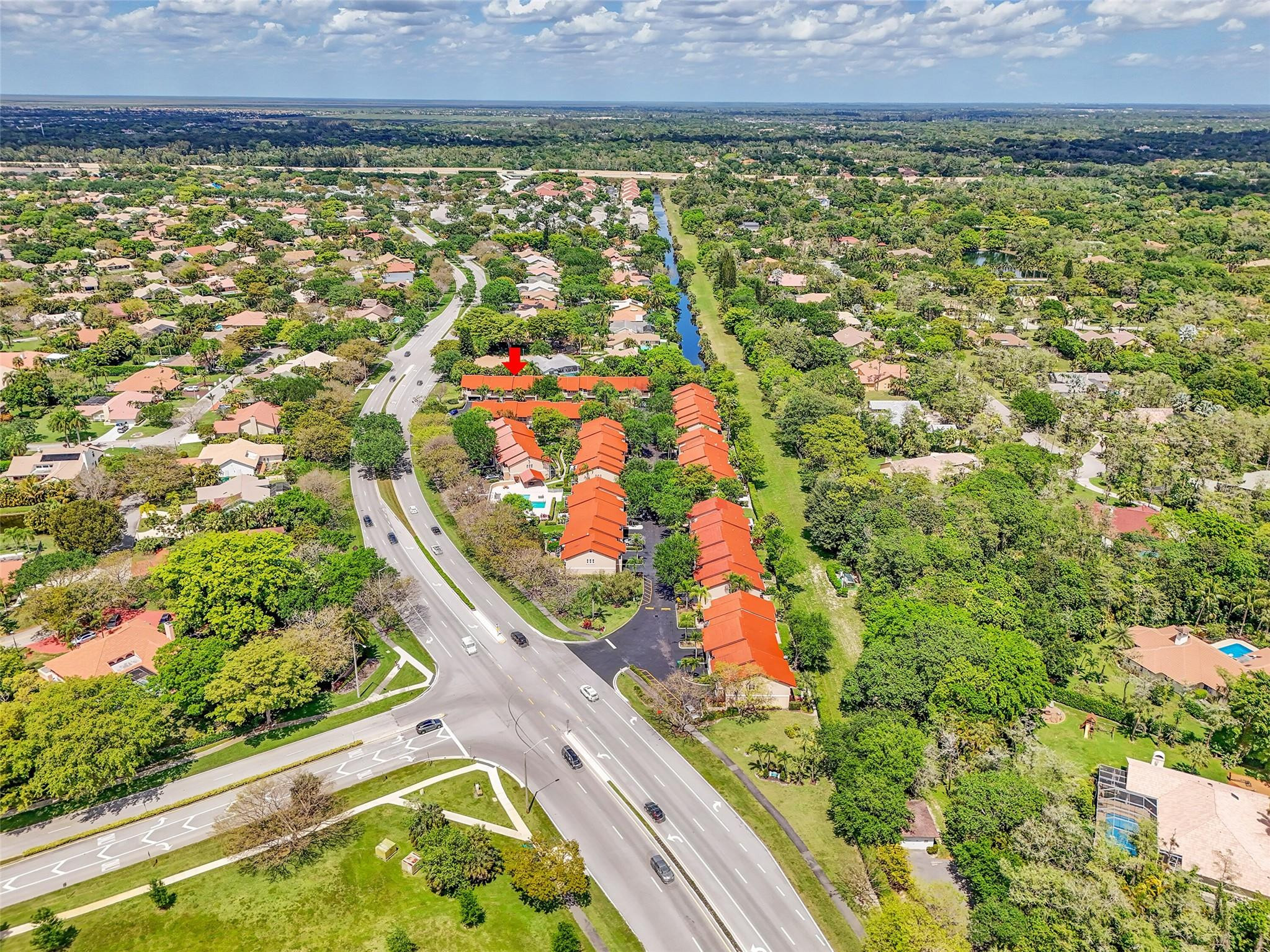 4957 Riverside Dr 1003