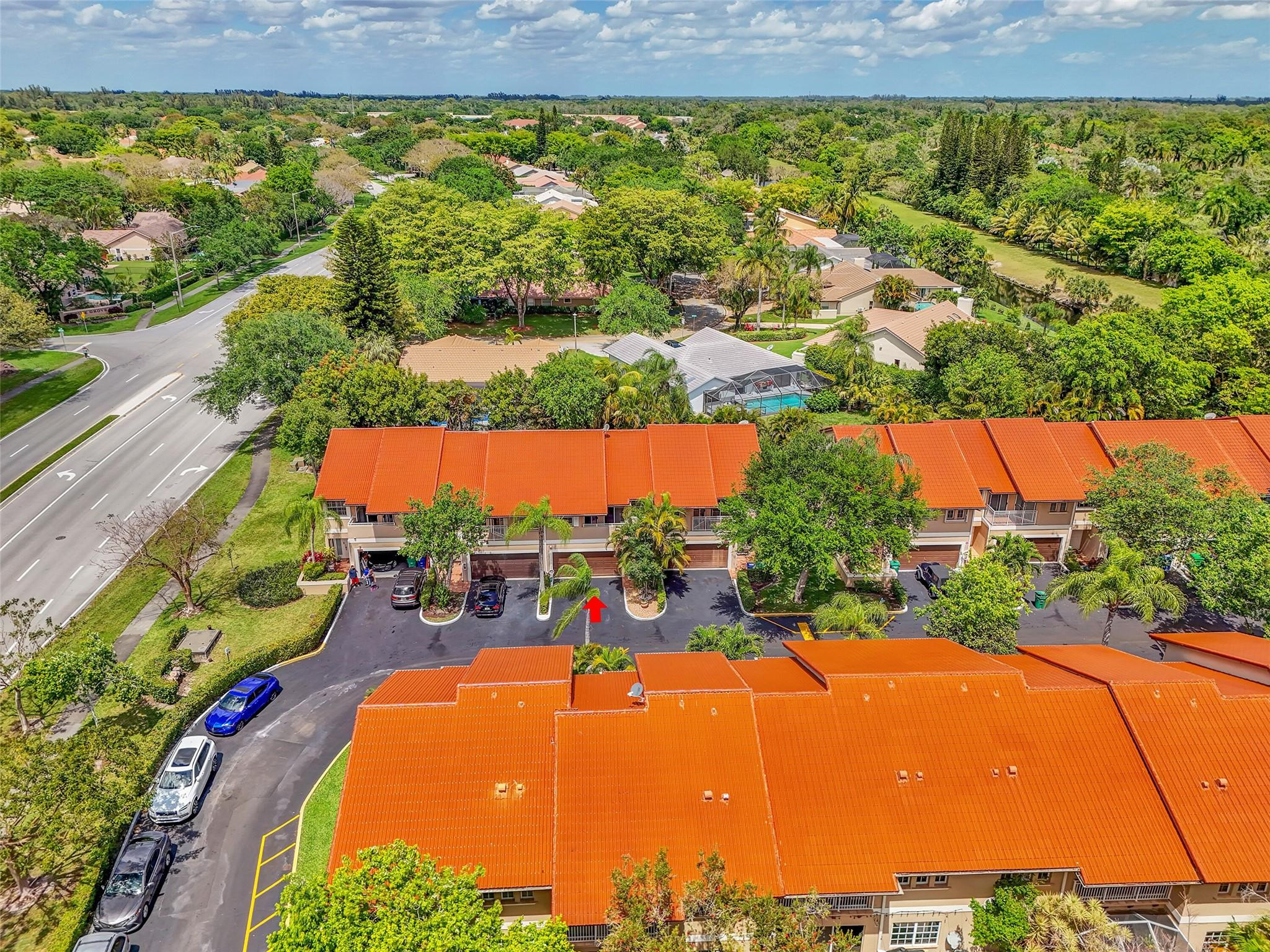 4957 Riverside Dr 1003