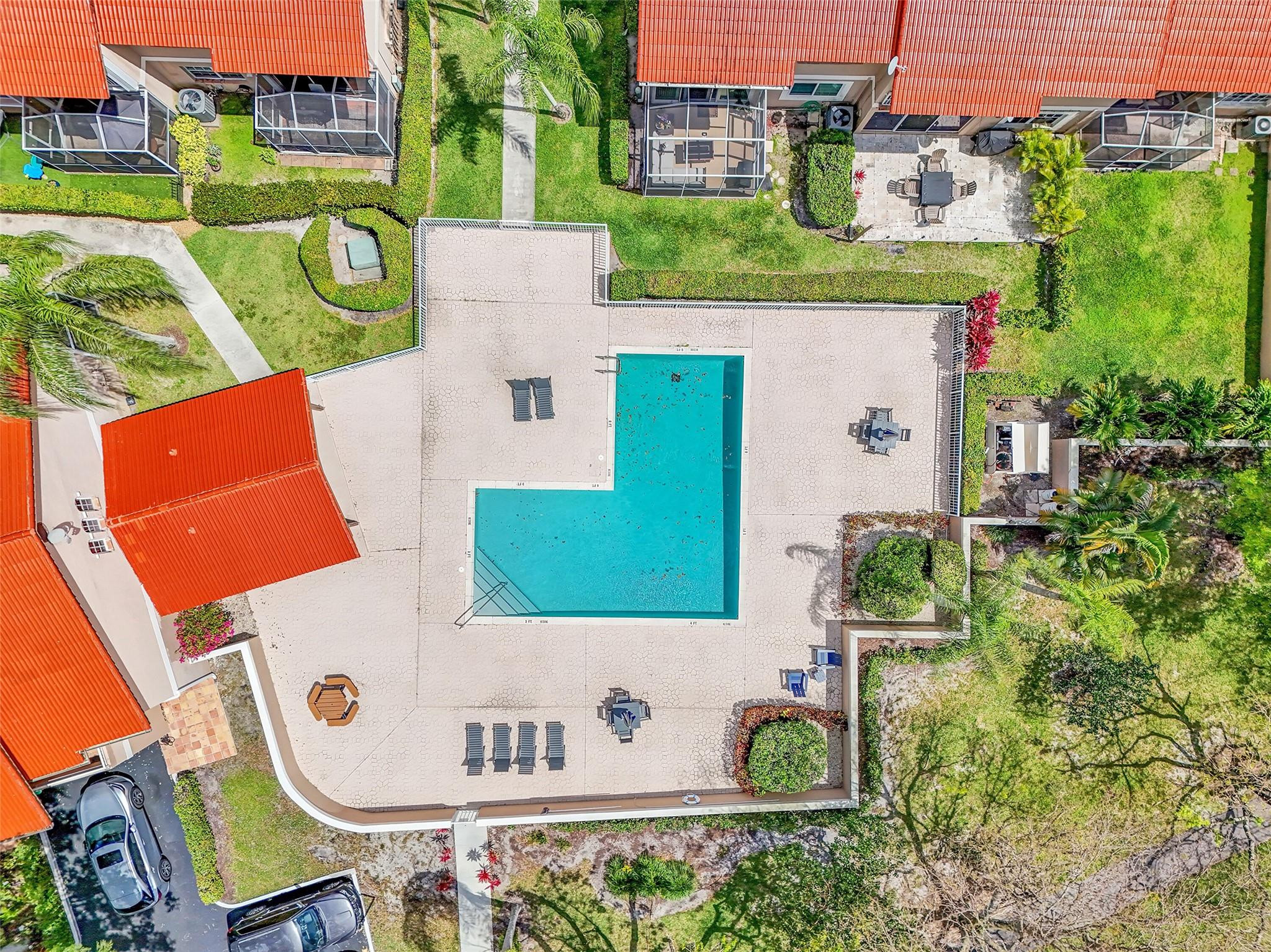 4957 Riverside Dr 1003