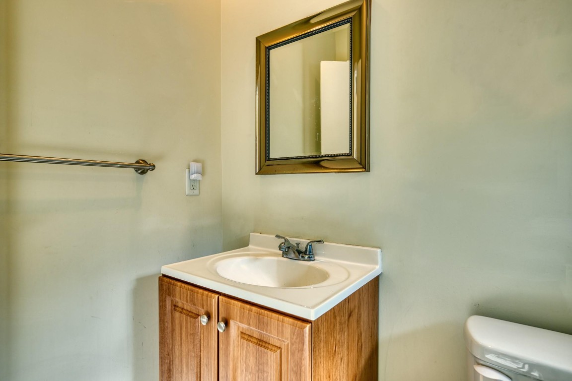 207 SE 10th Terrace 3