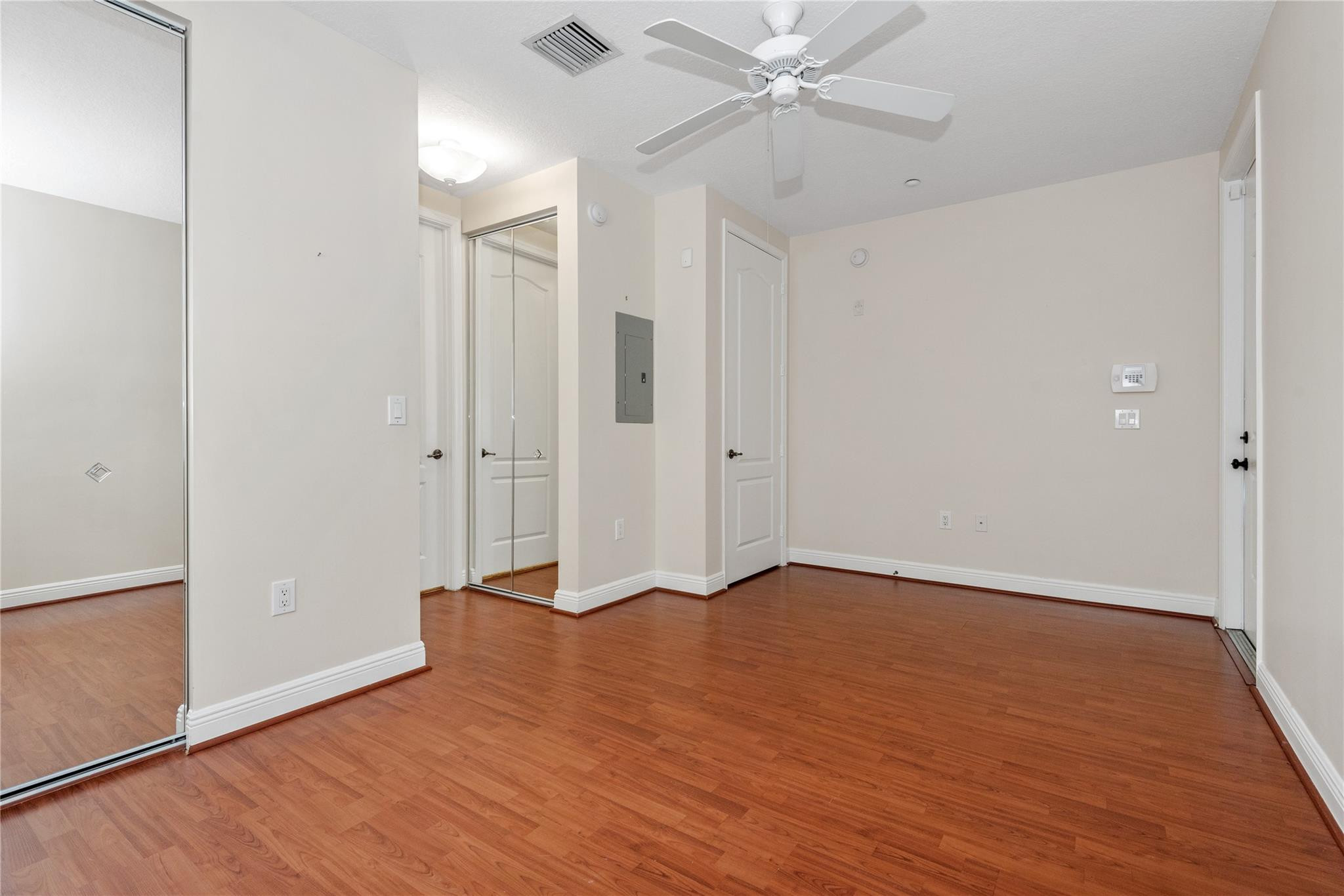 1333 SW 4th Ct 1333