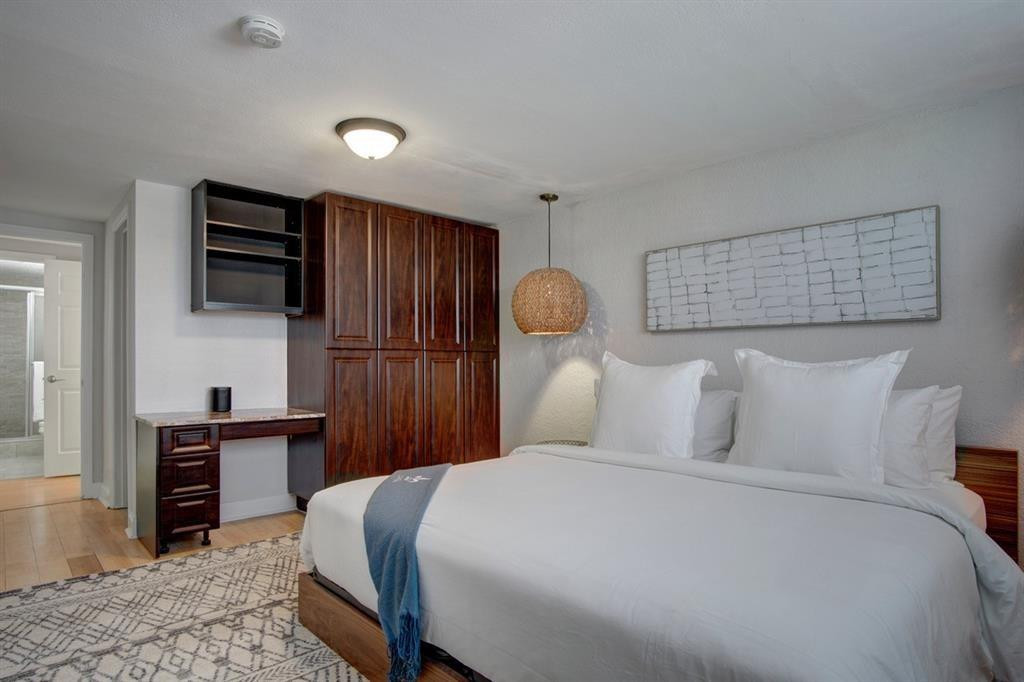 391 SE 6th Court, Pompano Beach