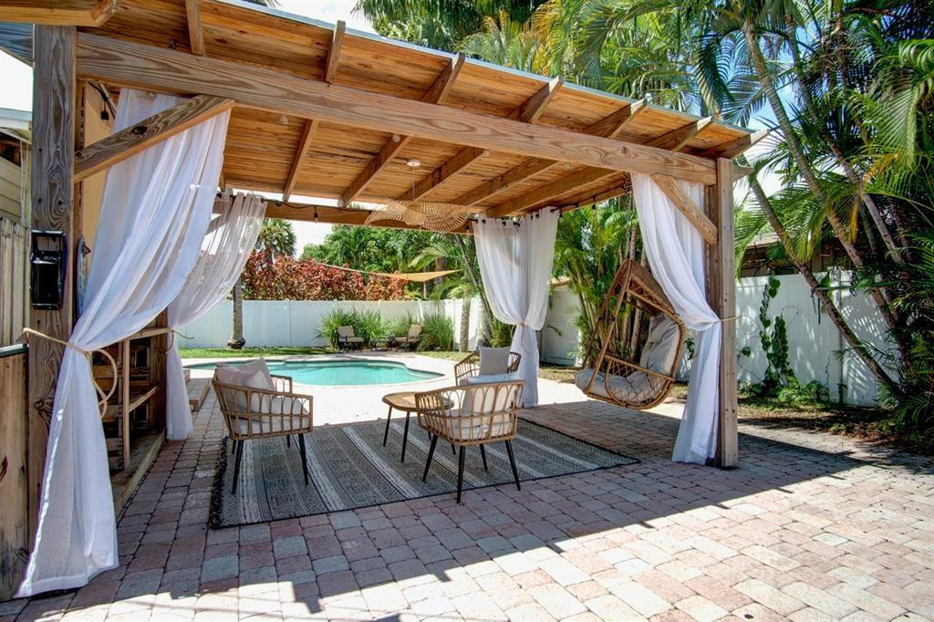 391 SE 6th Court, Pompano Beach