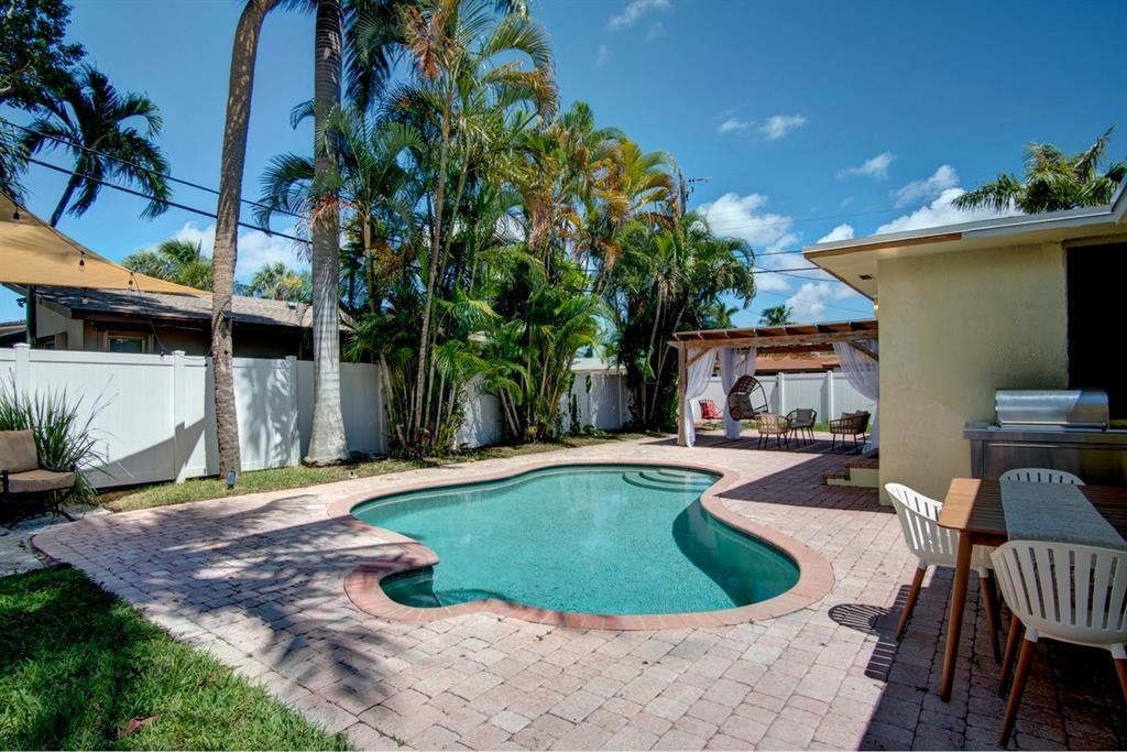 391 SE 6th Court, Pompano Beach