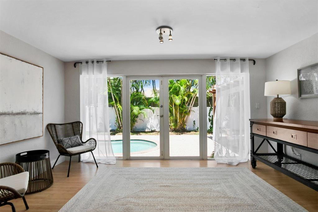 391 SE 6th Court, Pompano Beach