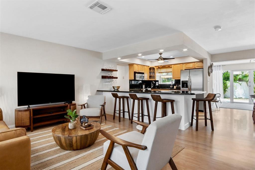 391 SE 6th Court, Pompano Beach