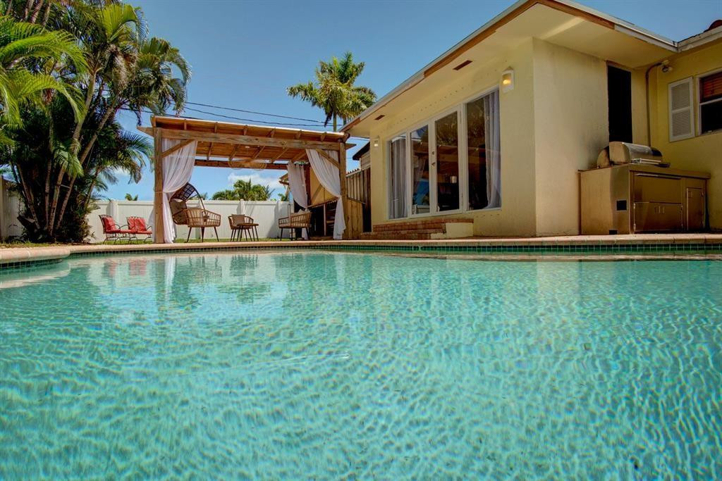 391 SE 6th Court, Pompano Beach