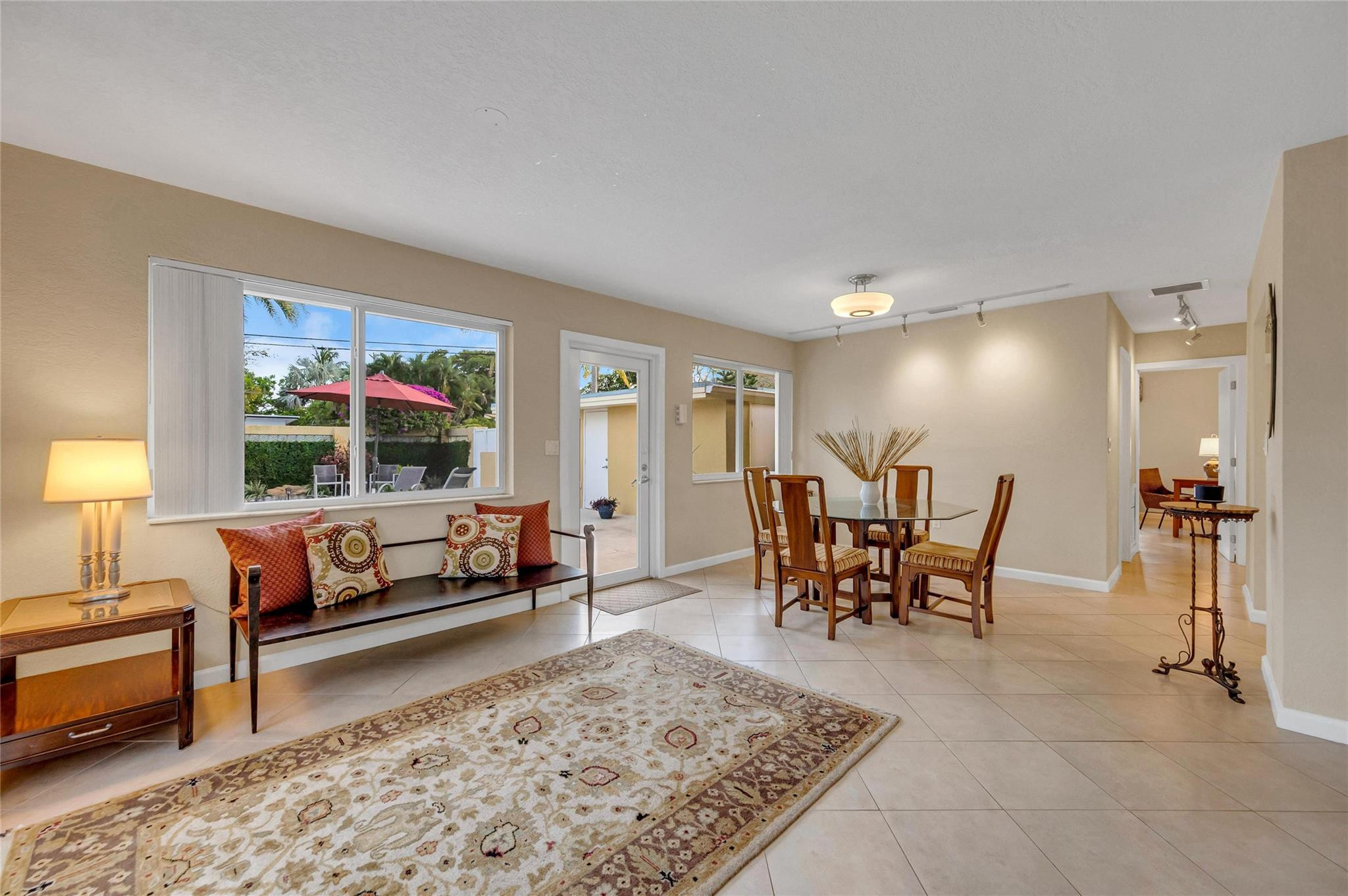 2133 NE 27th Dr