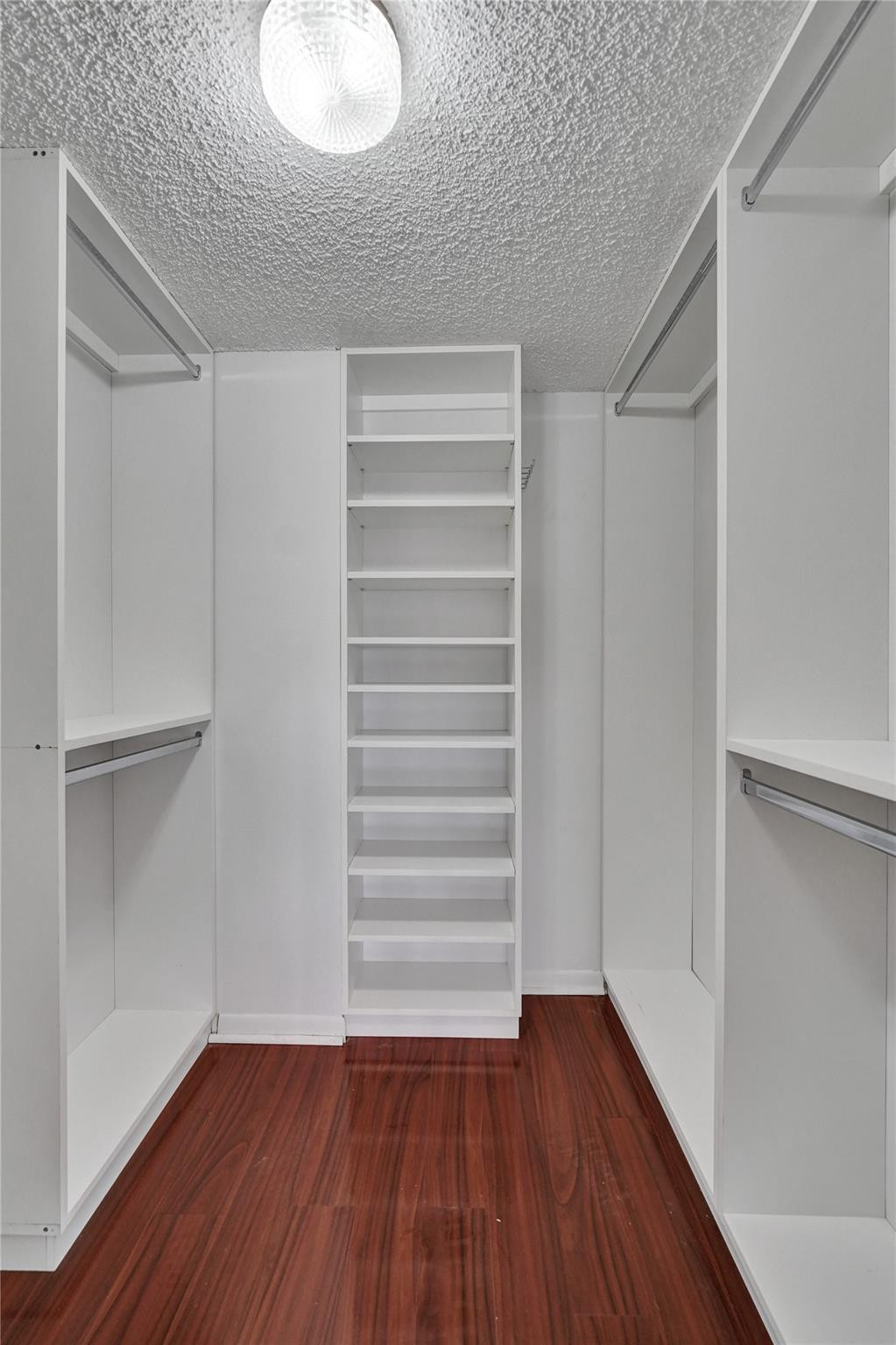 936 Intracoastal Dr 11F