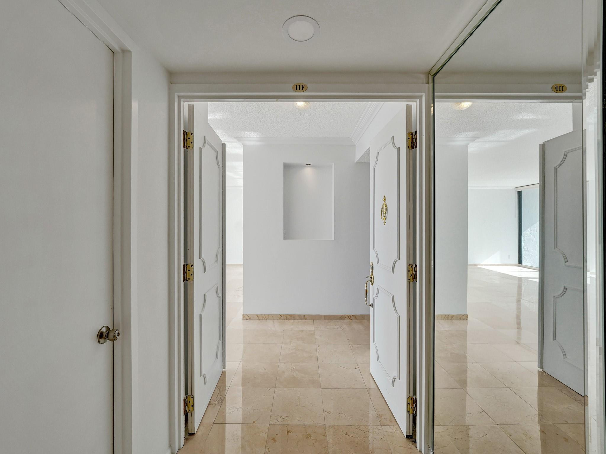 936 Intracoastal Dr 11F