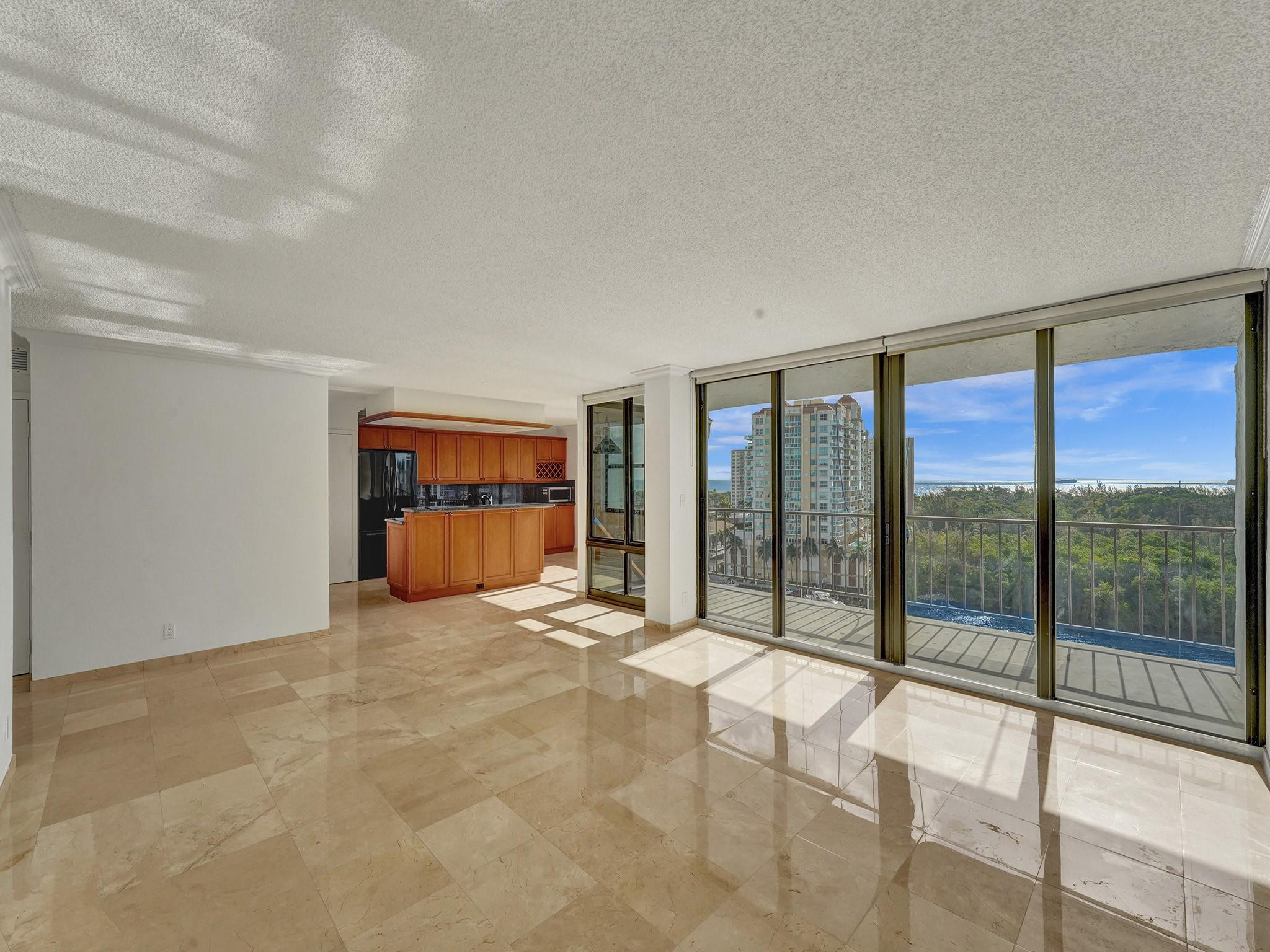 936 Intracoastal Dr 11F