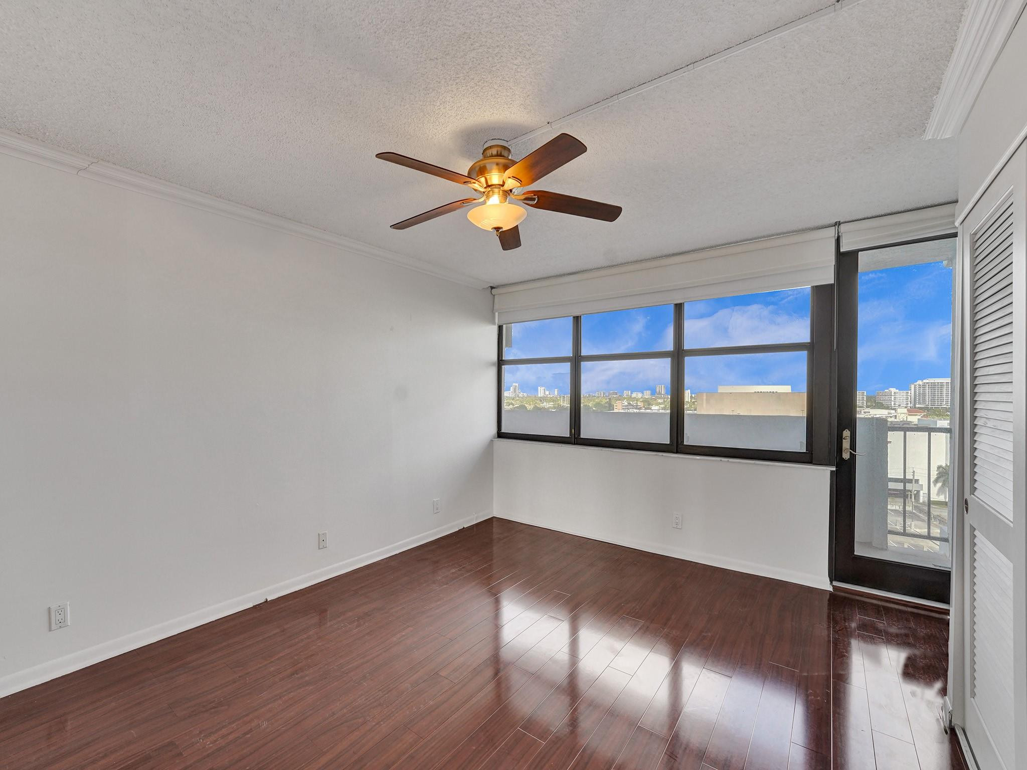 936 Intracoastal Dr 11F