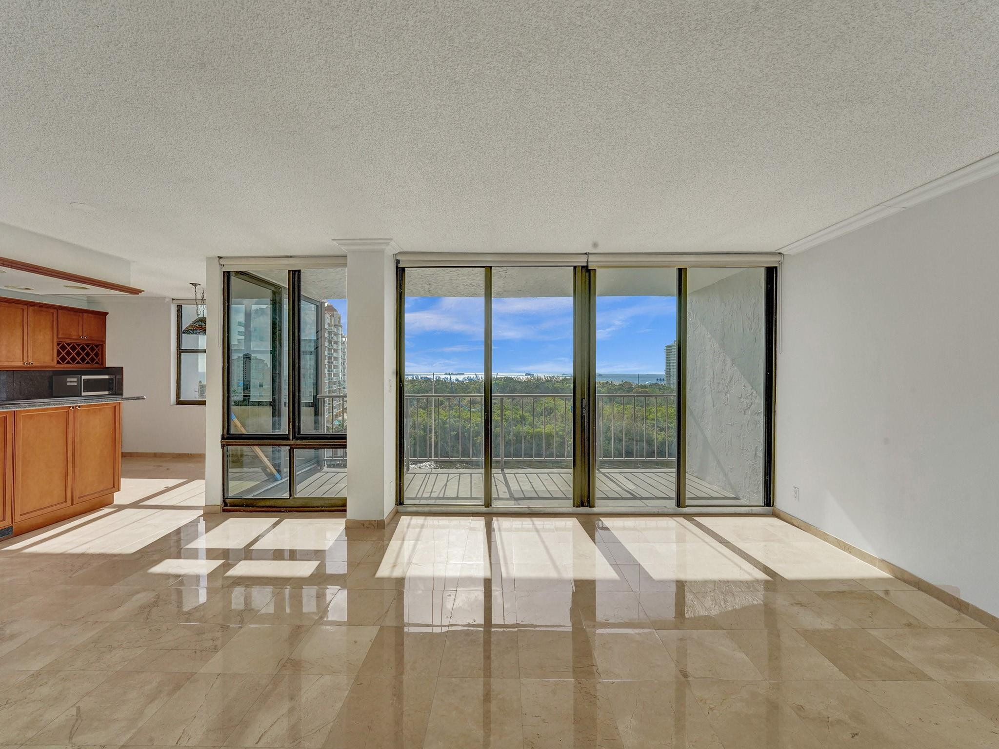 936 Intracoastal Dr 11F