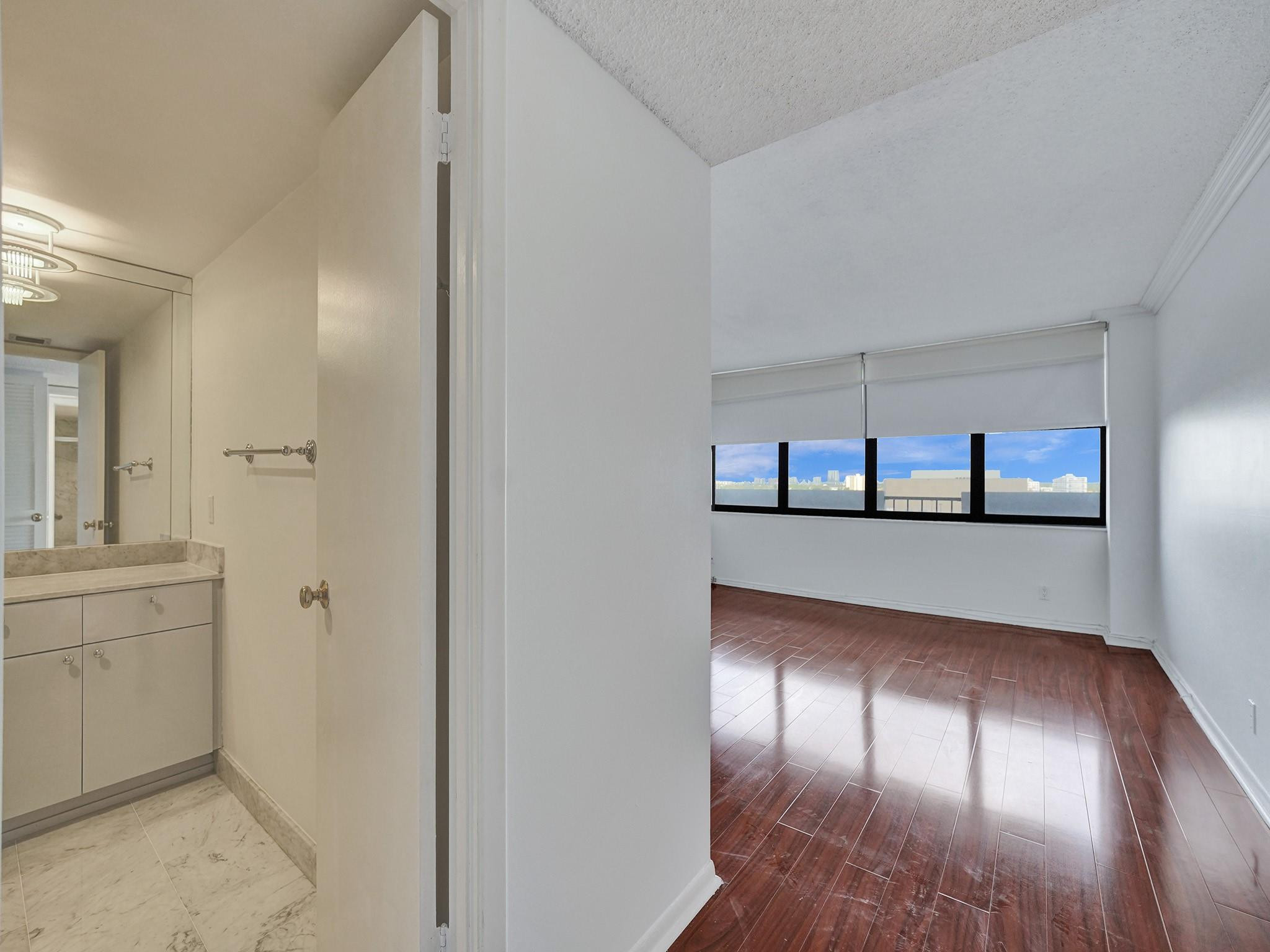 936 Intracoastal Dr 11F