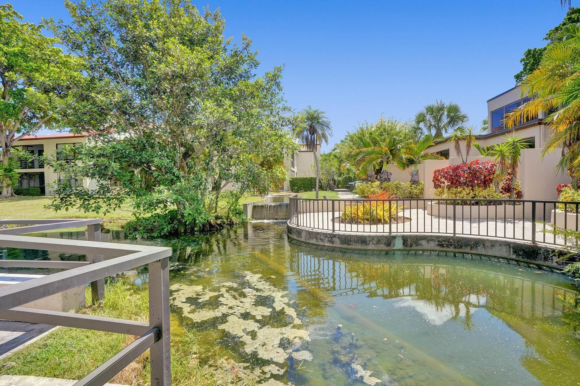 2205 S Cypress Bend Dr 402