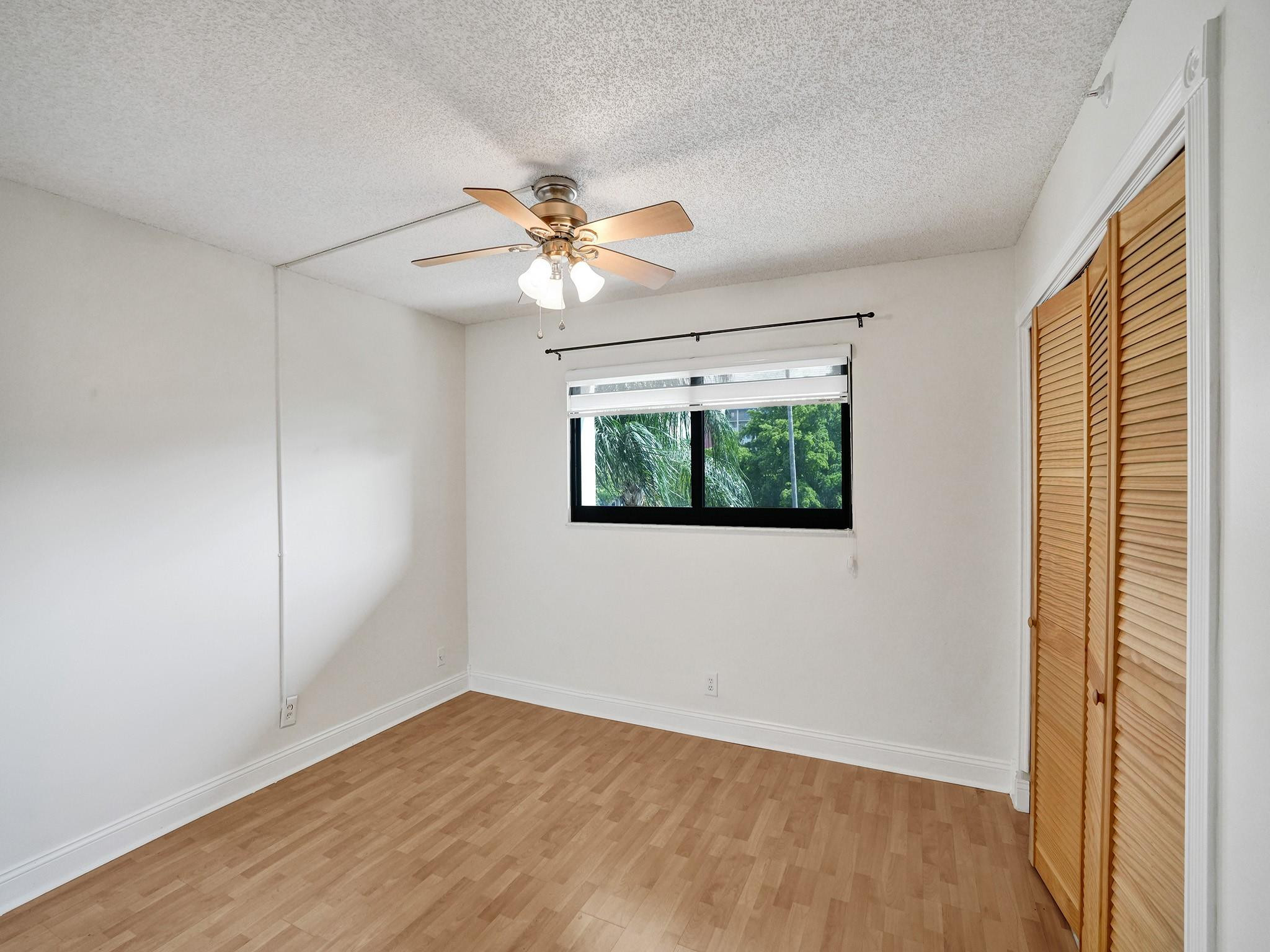 2205 S Cypress Bend Dr 402