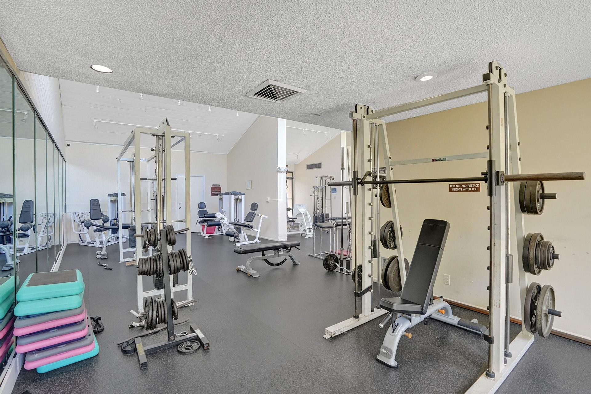 2205 S Cypress Bend Dr 402