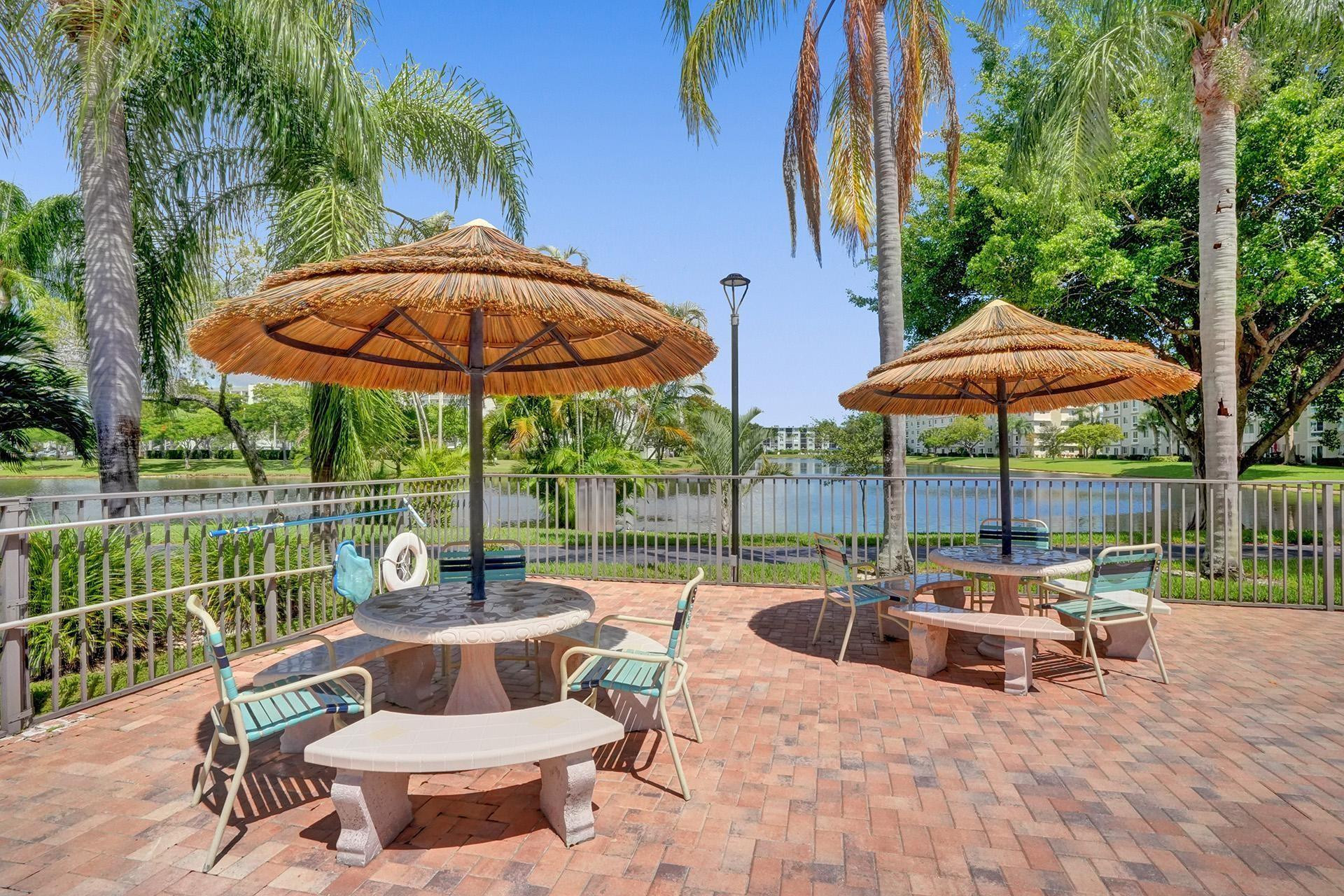 2205 S Cypress Bend Dr 402