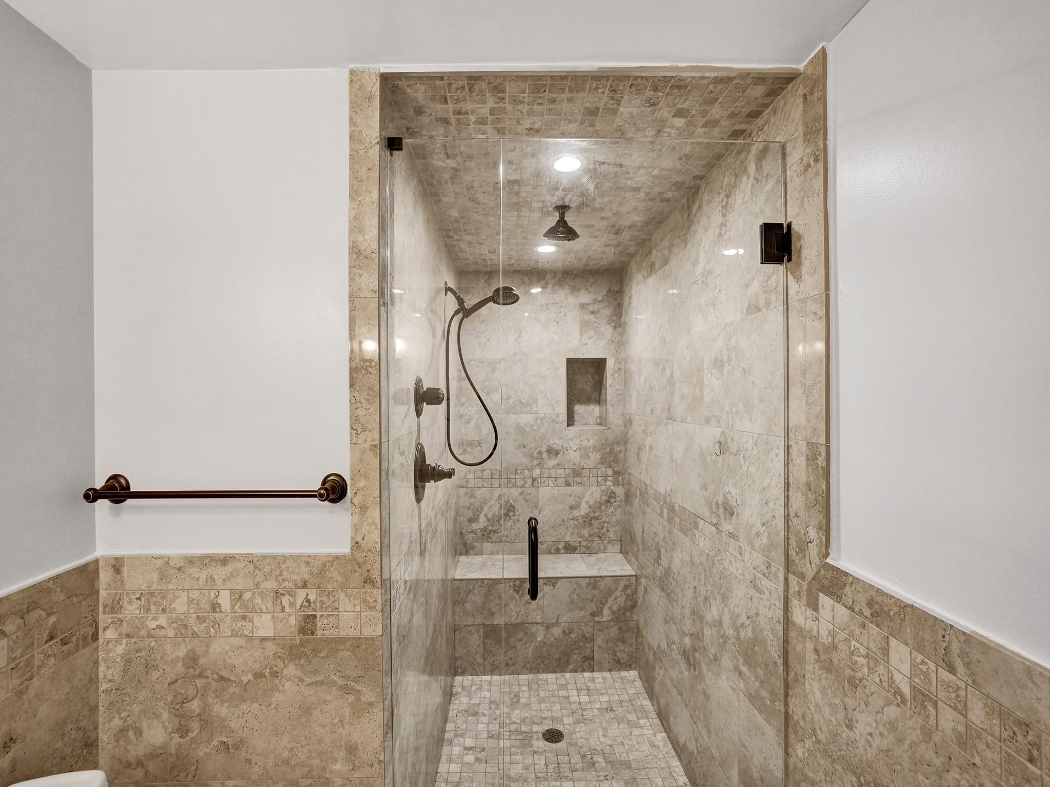 2205 S Cypress Bend Dr 402