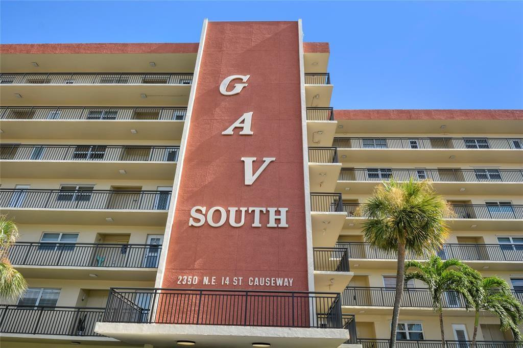 2350 NE 14th Street Causeway 608, Pompano Beach Unit: 608