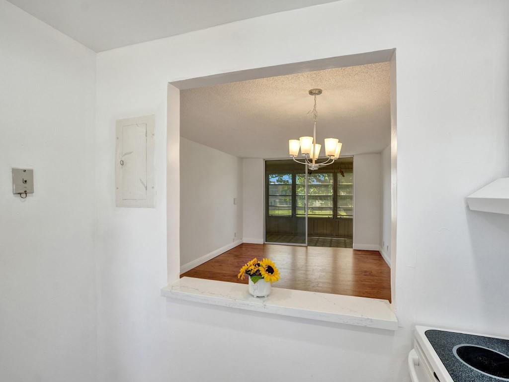 9041 Sunrise Lakes Blvd 205