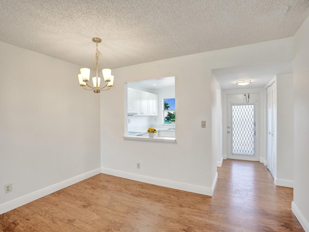 9041 Sunrise Lakes Blvd 205