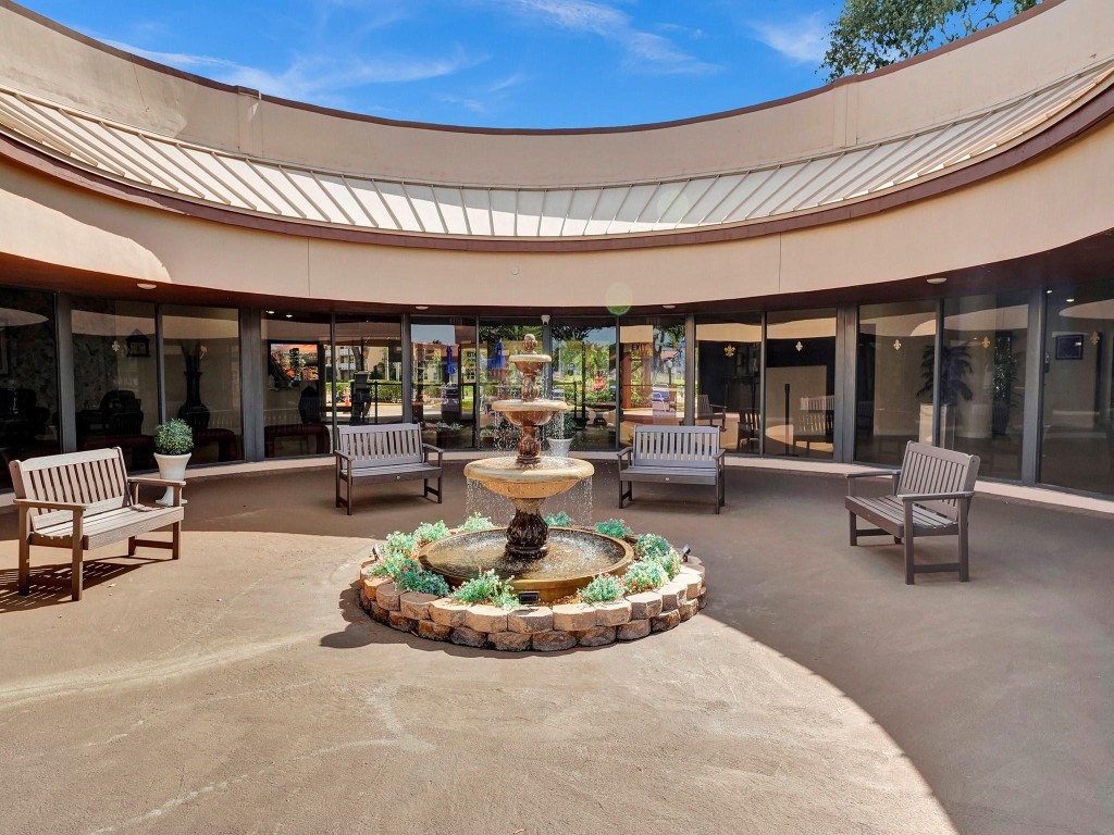 9041 Sunrise Lakes Blvd 205