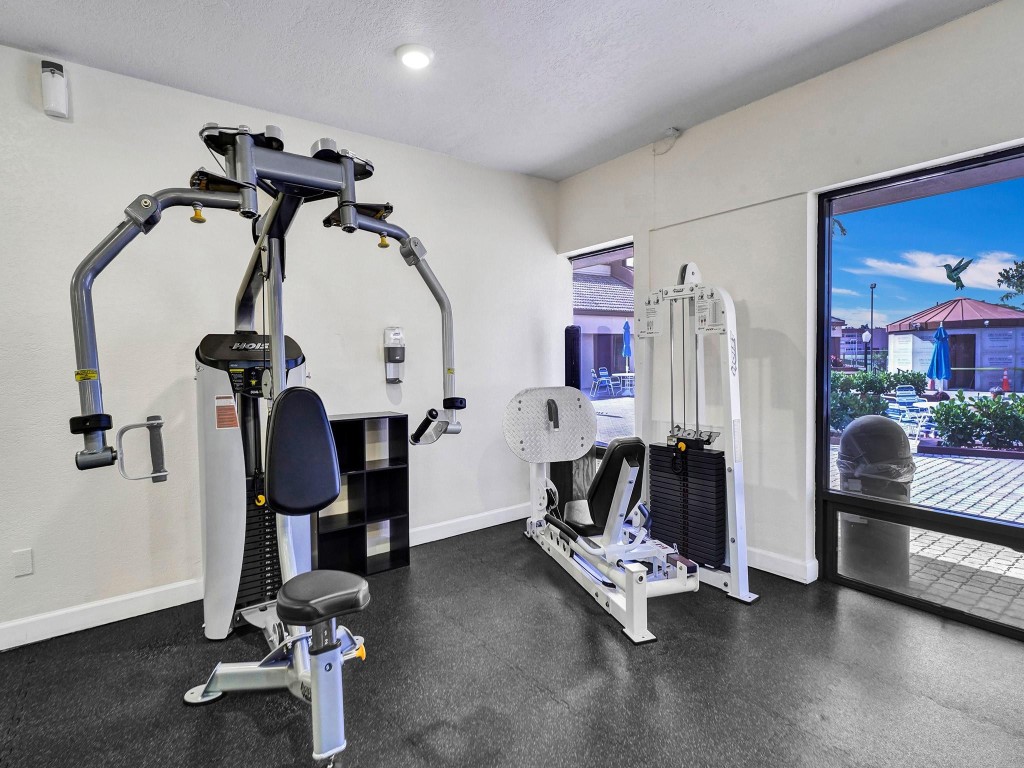 9041 Sunrise Lakes Blvd 205