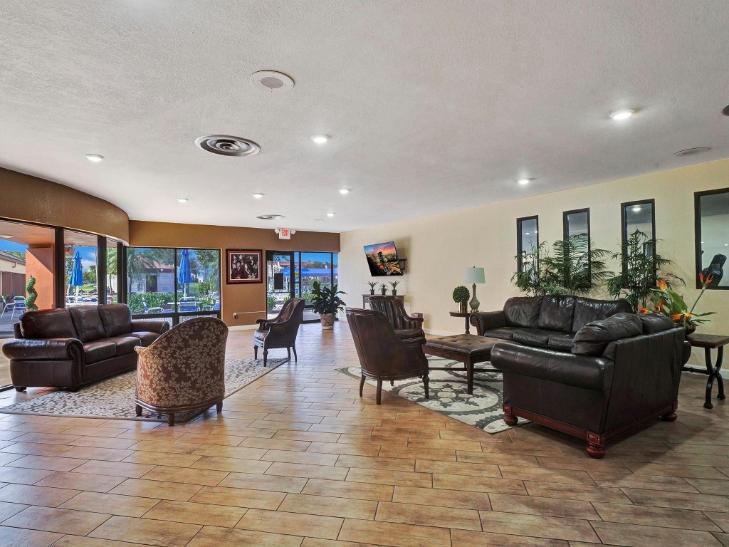 9041 Sunrise Lakes Blvd 205