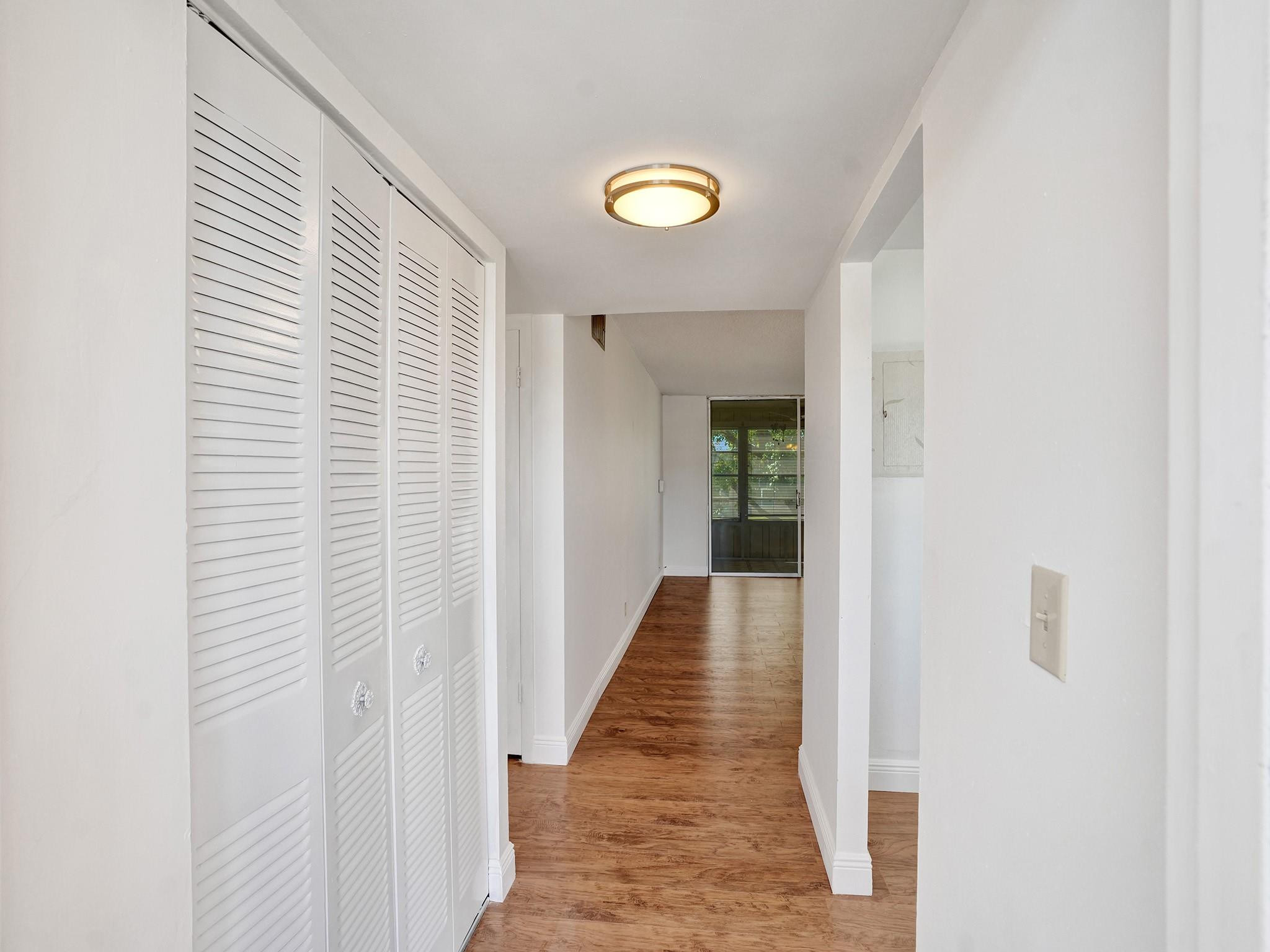 9041 Sunrise Lakes Blvd 205