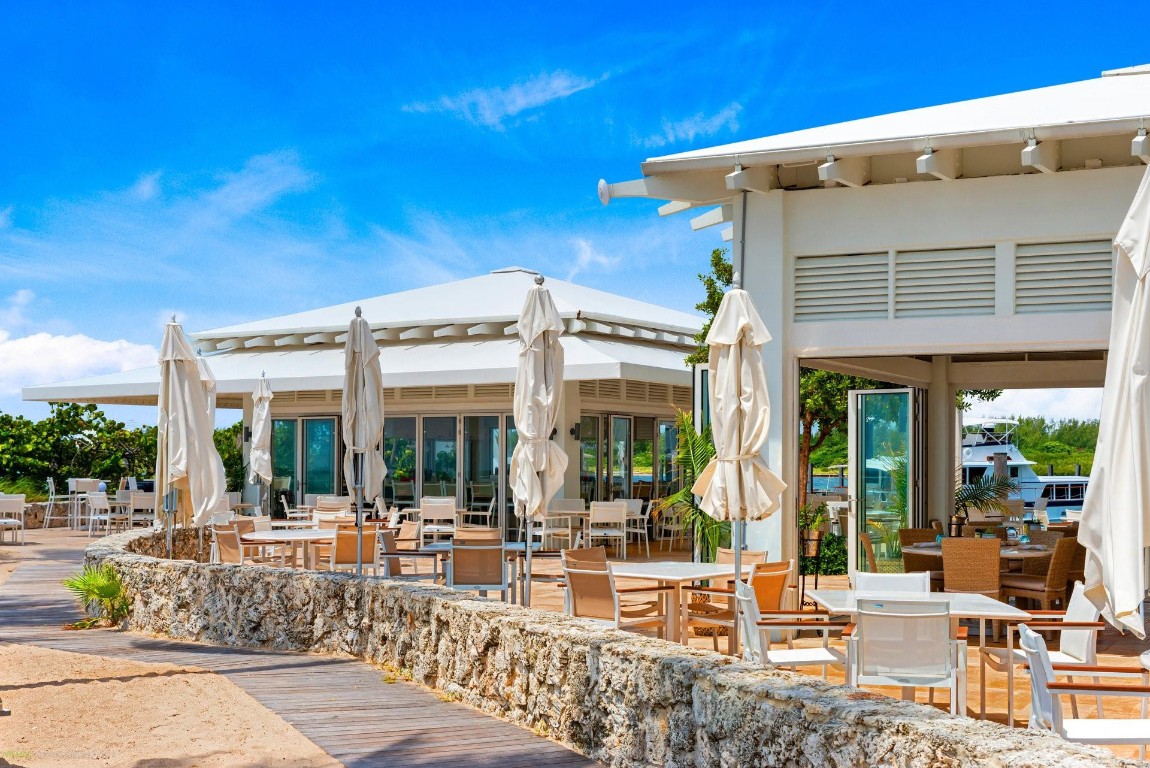 5123 Fisher Island Dr 5123