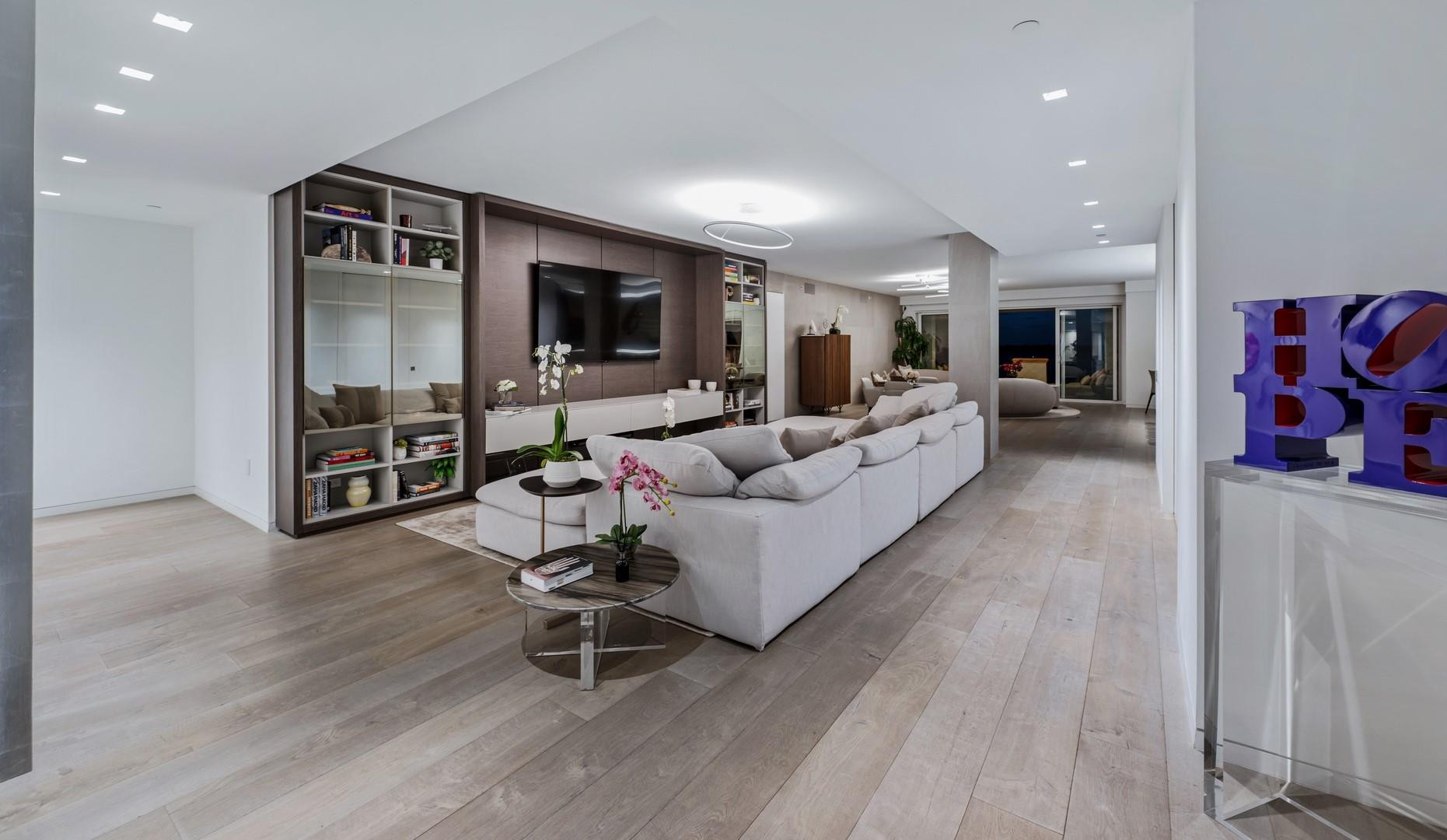 5123 Fisher Island Dr 5123