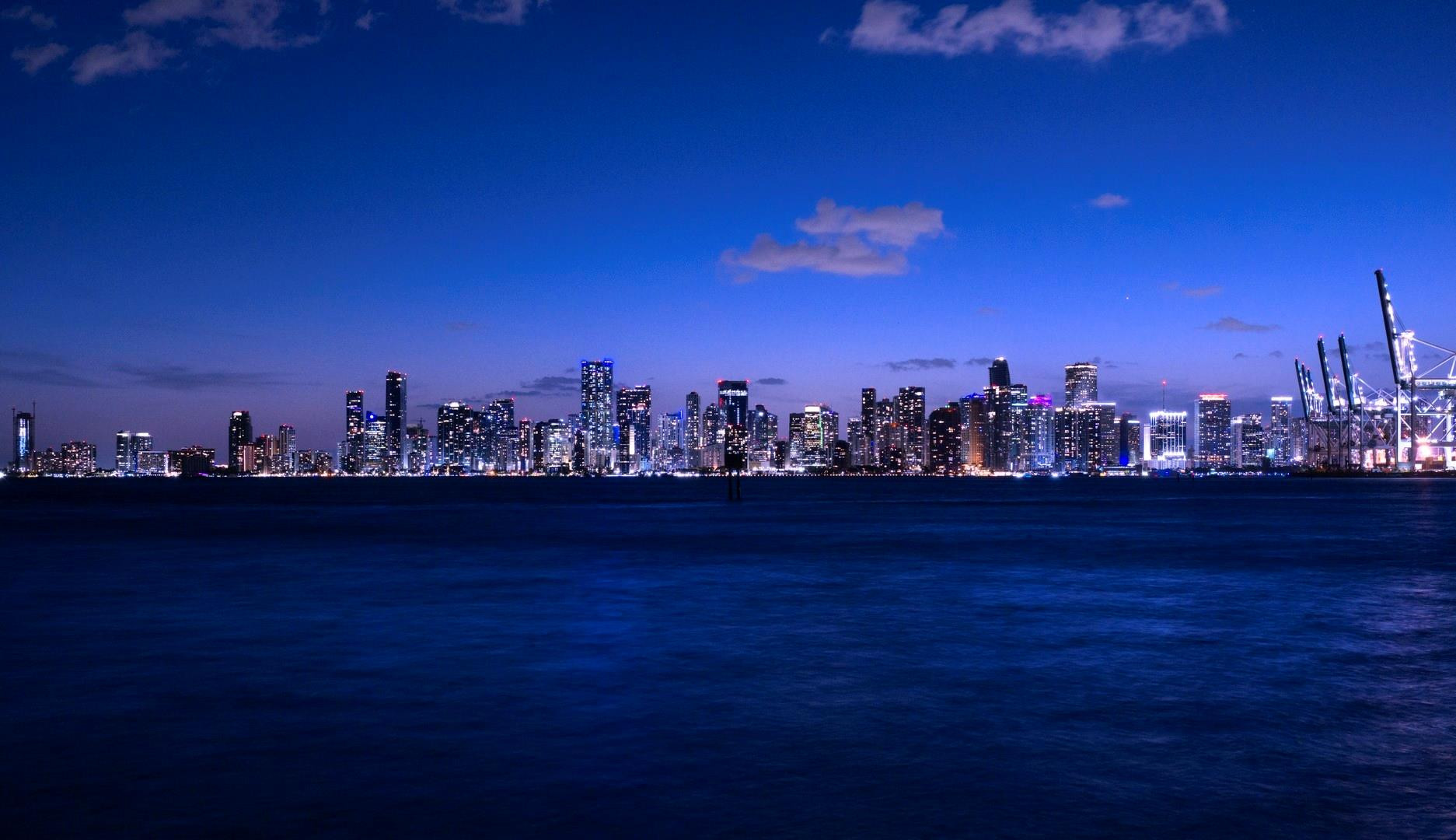 5123 Fisher Island Dr 5123