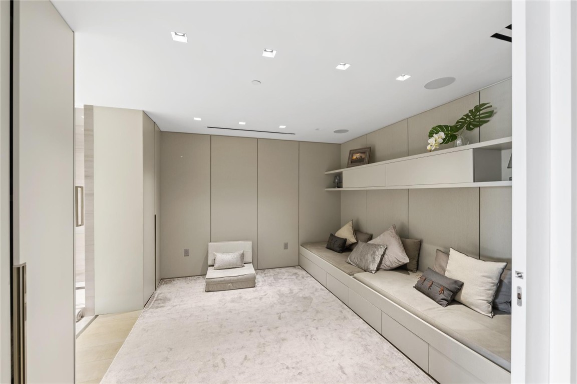 5123 Fisher Island Dr 5123