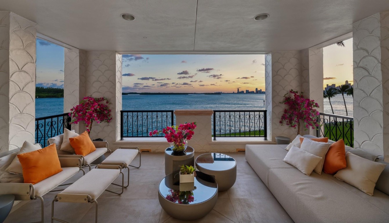 5123 Fisher Island Dr 5123