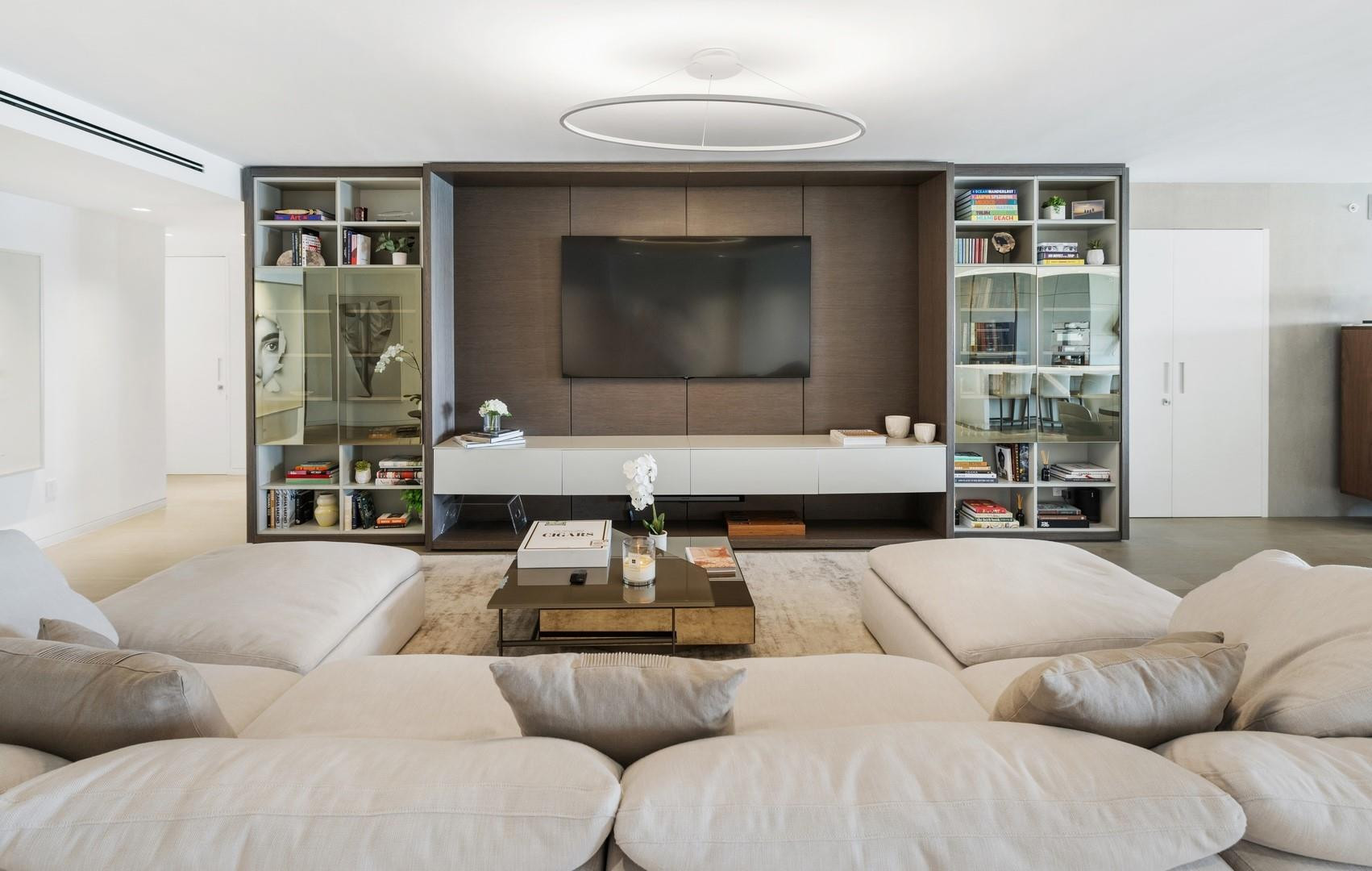 5123 Fisher Island Dr 5123