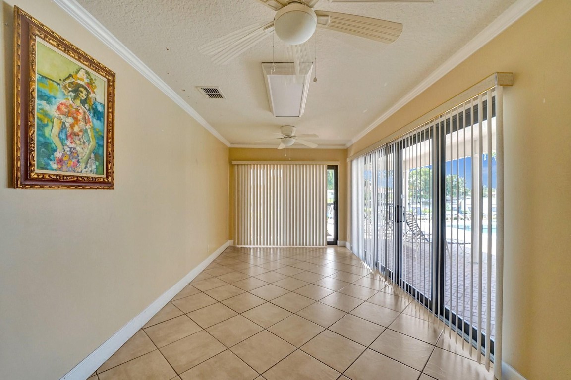 140 Cypress Club Dr 414