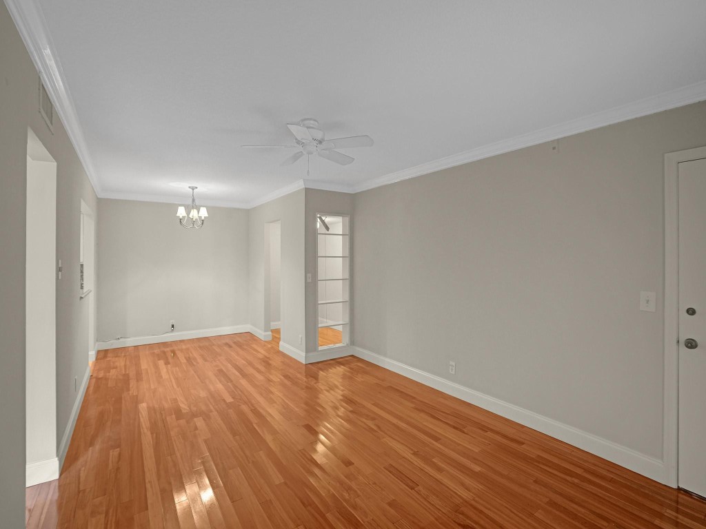 140 Cypress Club Dr 414